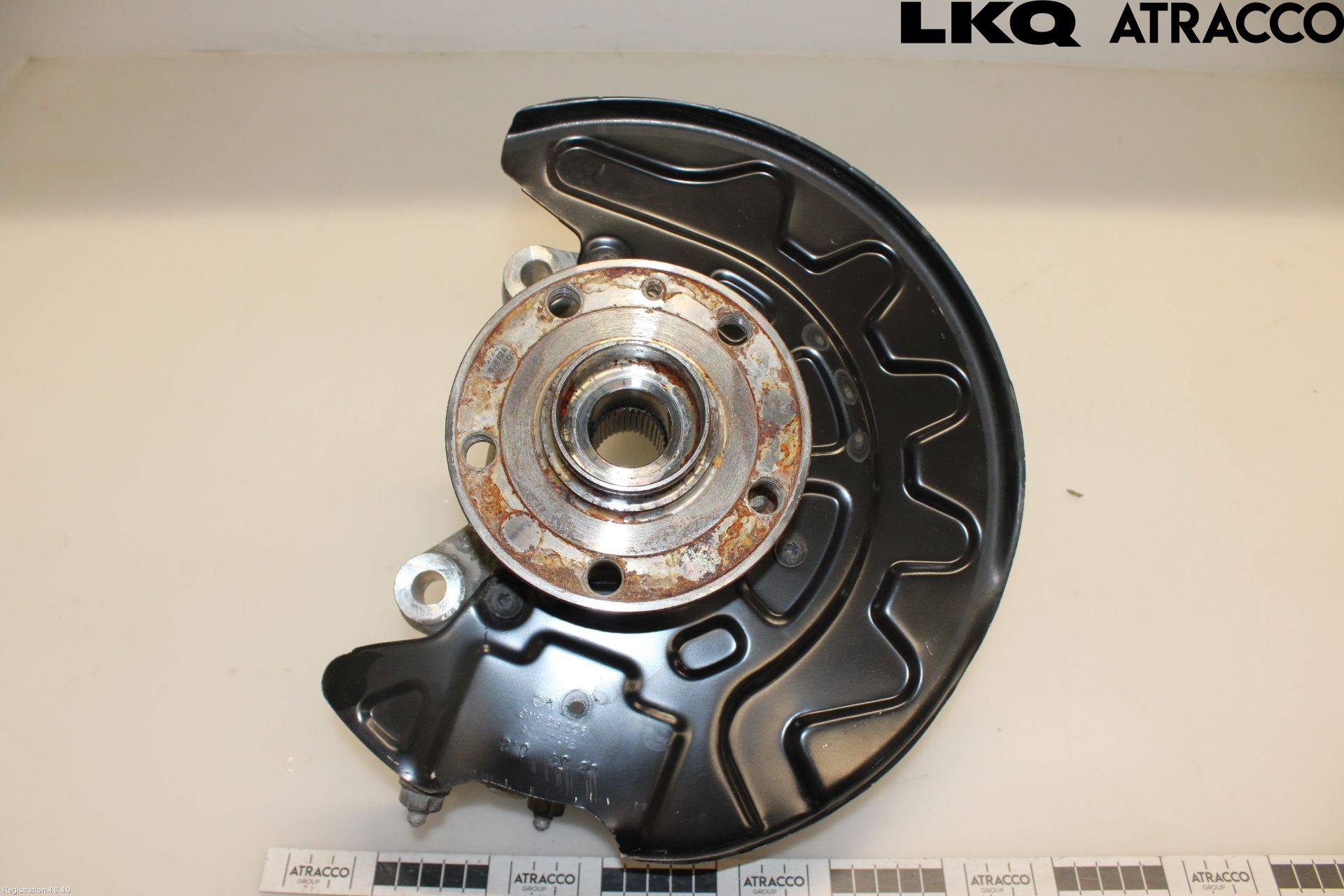 Volkswagen VW PASSAT 24- Spindel Vf