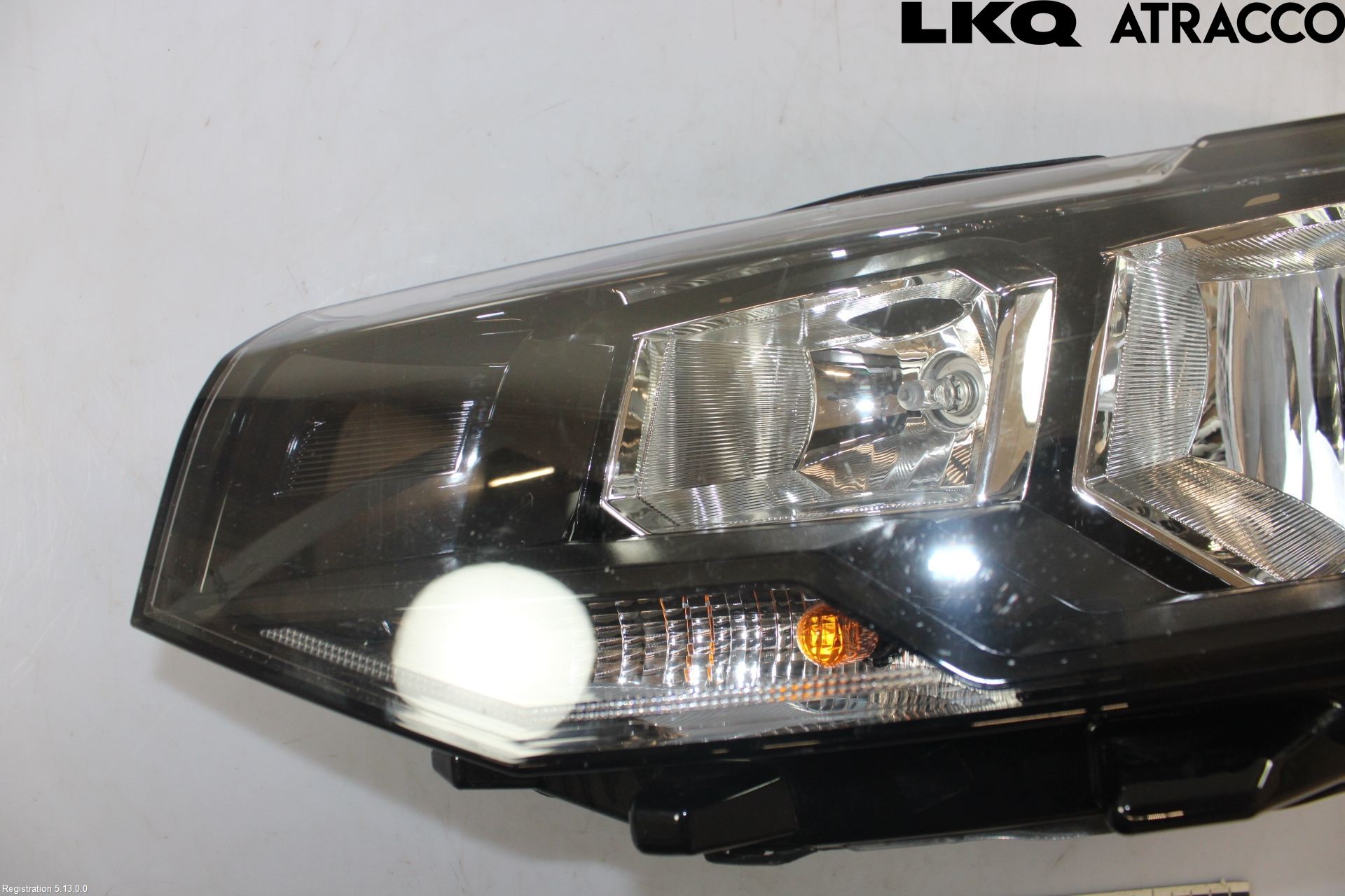 Volkswagen VW T-CROSS 19- Frontlykt Venstre