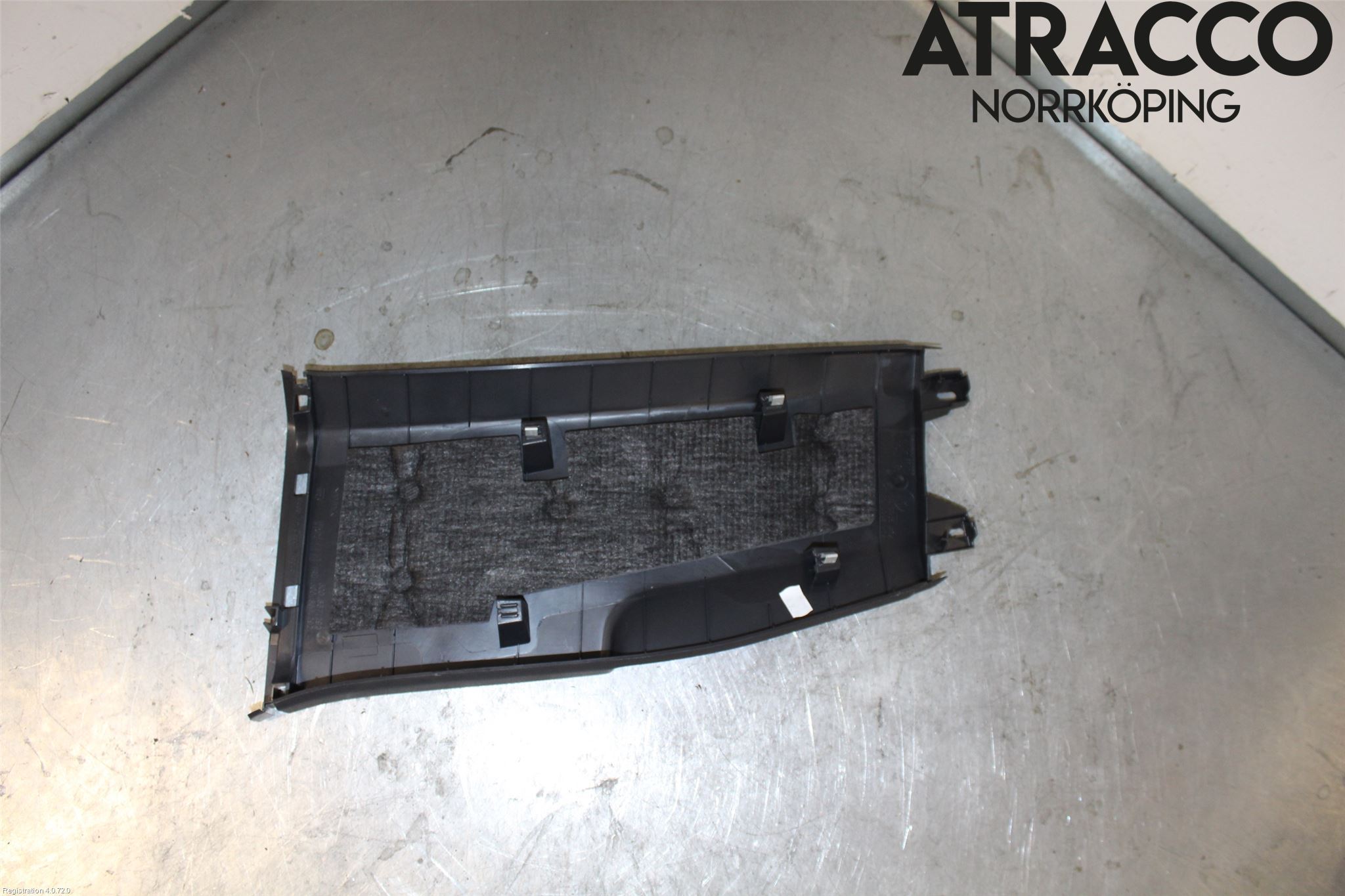 Volkswagen VW PASSAT 20-24 Innr Sidetrekk-Deksel