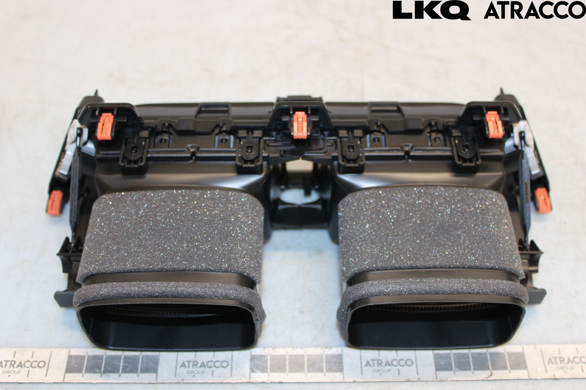 Toyota COROLLA CROSS XG10 22- Dashbord Kanal - Dyse