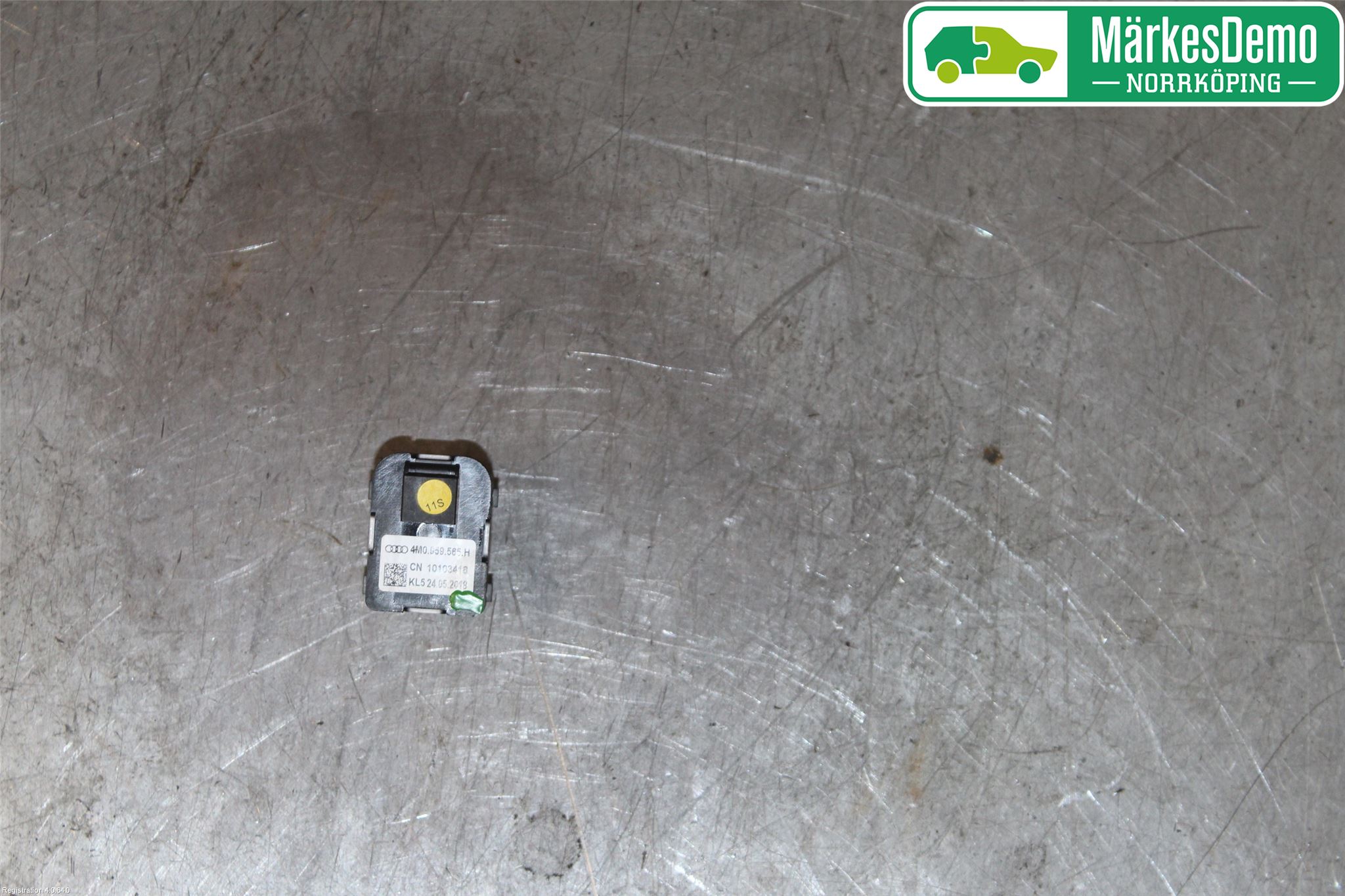 Audi A4/S4 B9 16-19 Bryter Speil