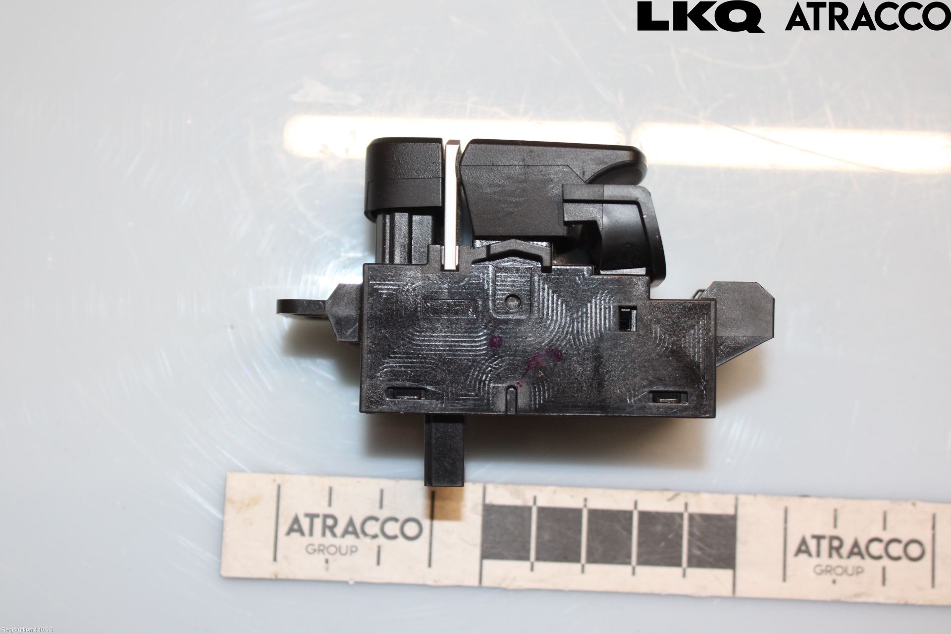 BMW 5 G30/G31/F90 17-23 Bryter Parkeringsbrems