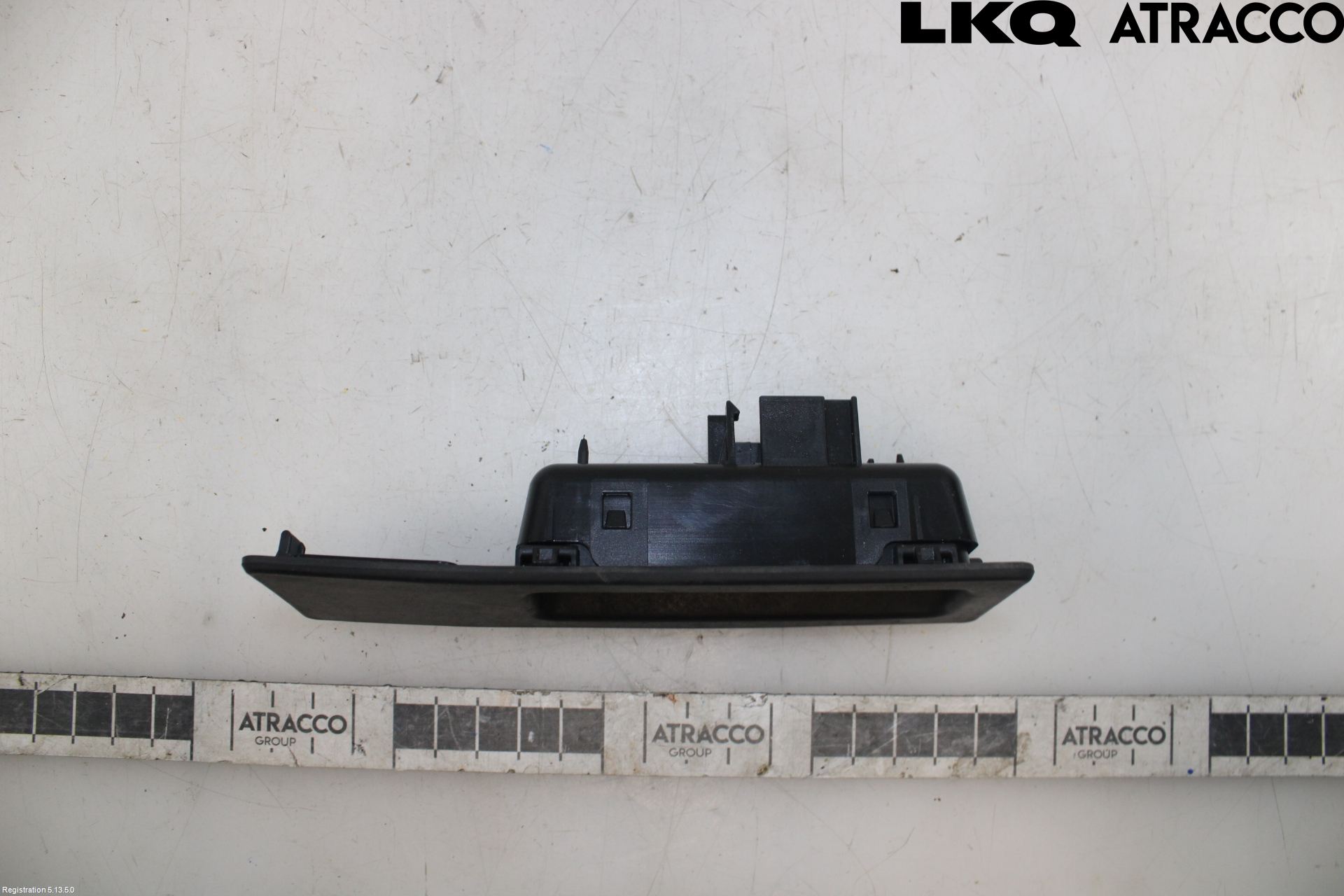 BMW 5 F10/F11/F18 09-17 Bakluke Handtak Ytre