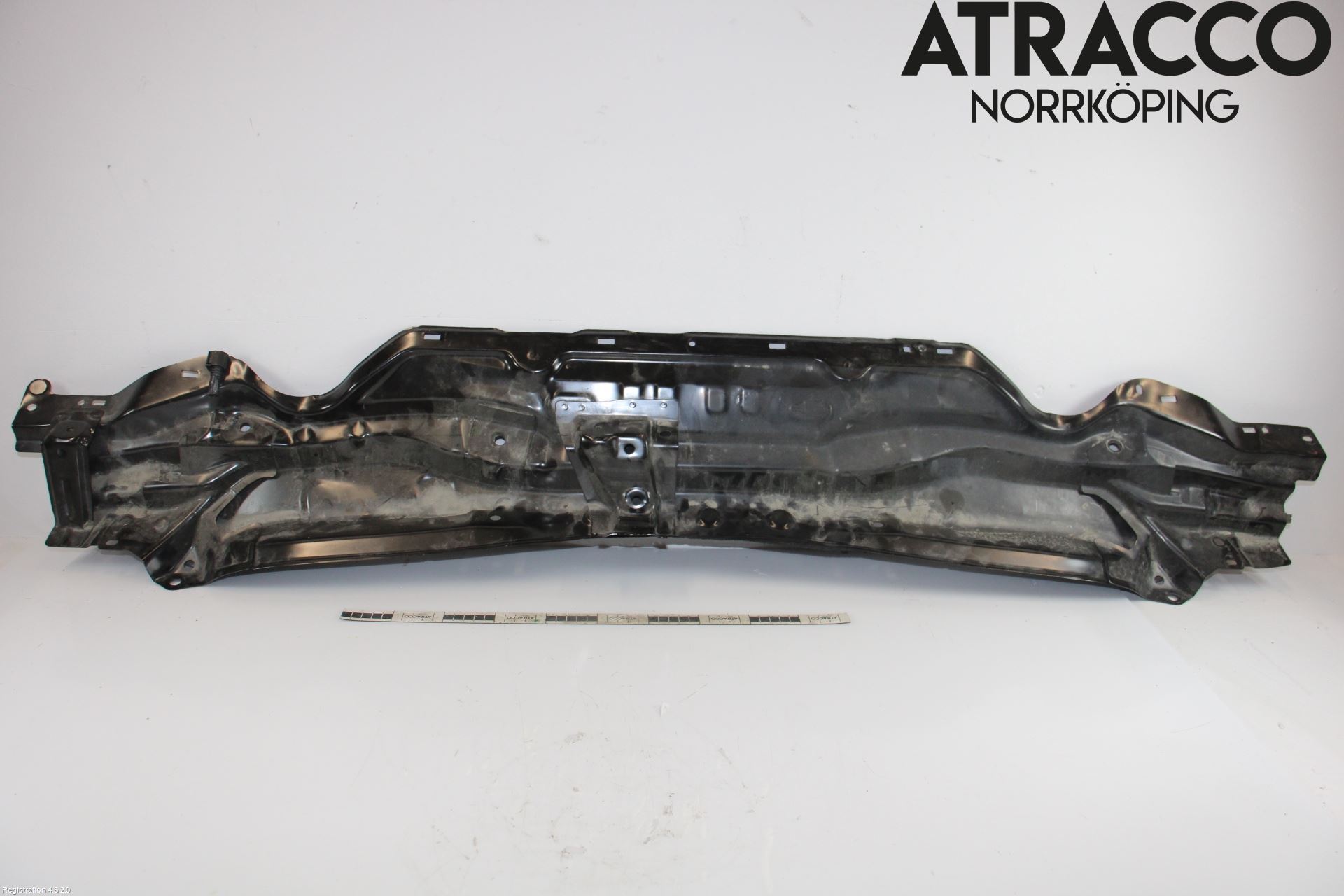 Toyota AURIS 13-19 Visker Deksel-Grill-Under Frr
