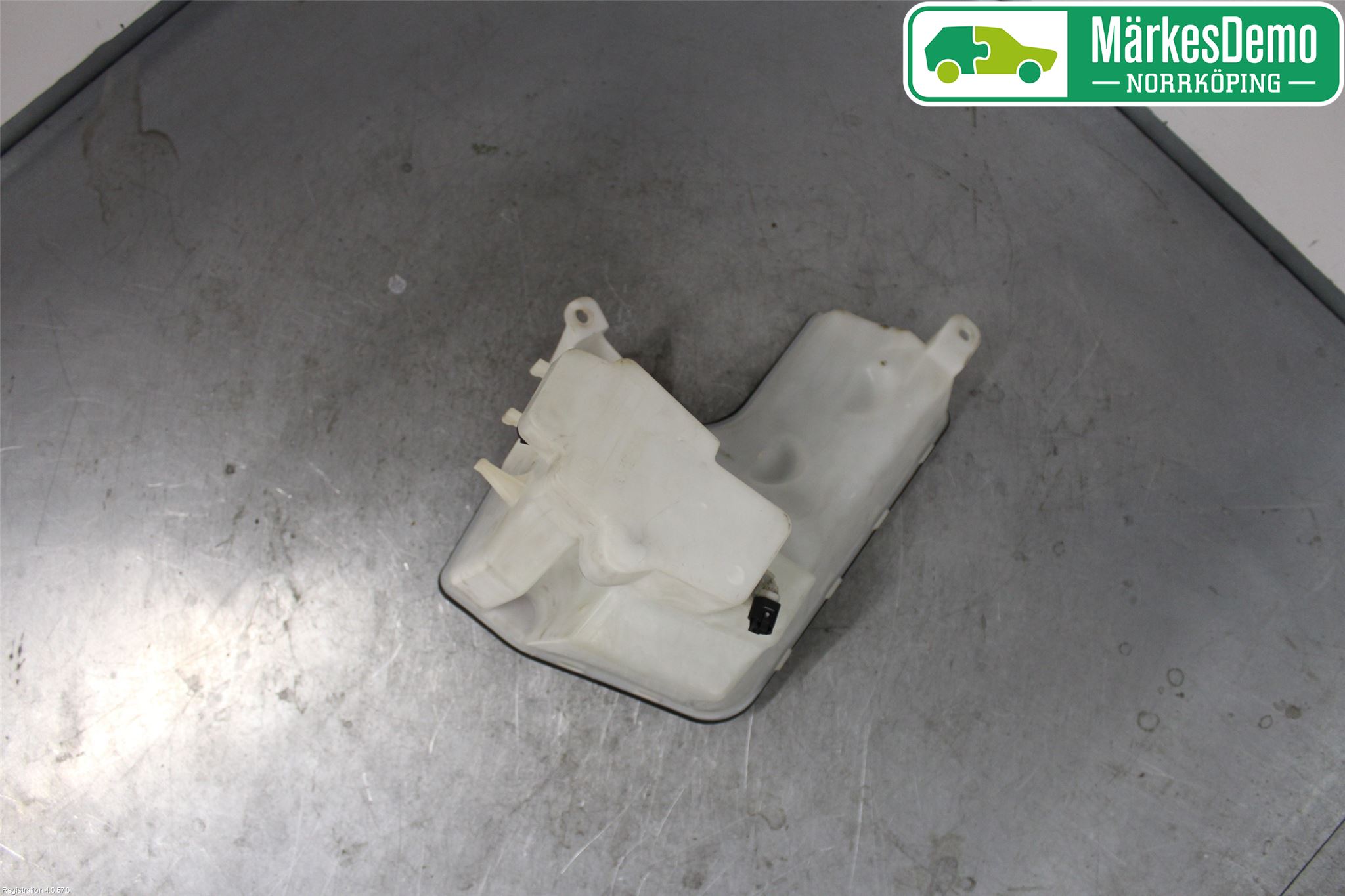 BMW X5 E53     99-06 Spylerbeholder Frontrute-Lykte