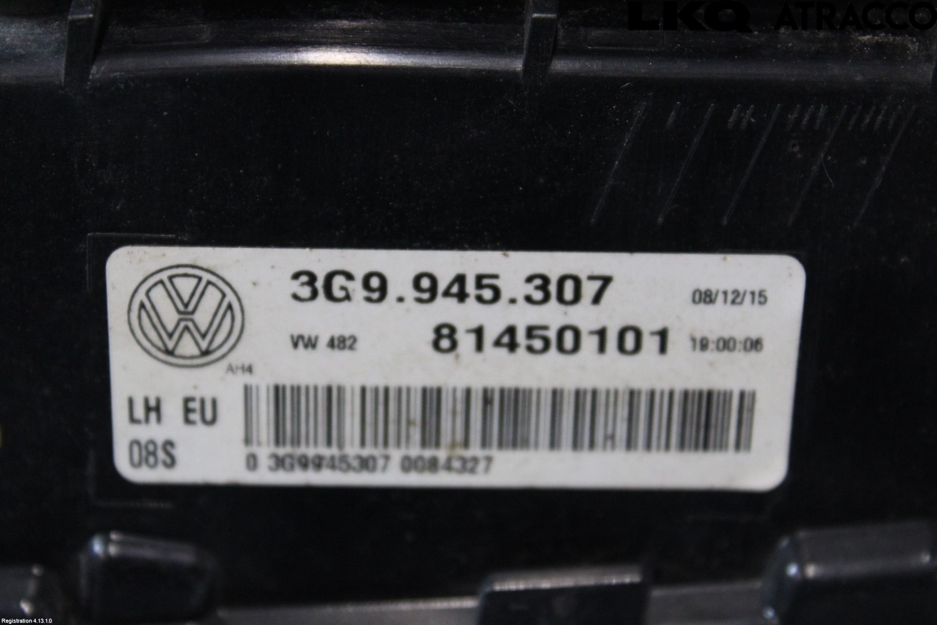 Volkswagen VW PASSAT 15-19 Baklykt Venstre  På Luke(Indre