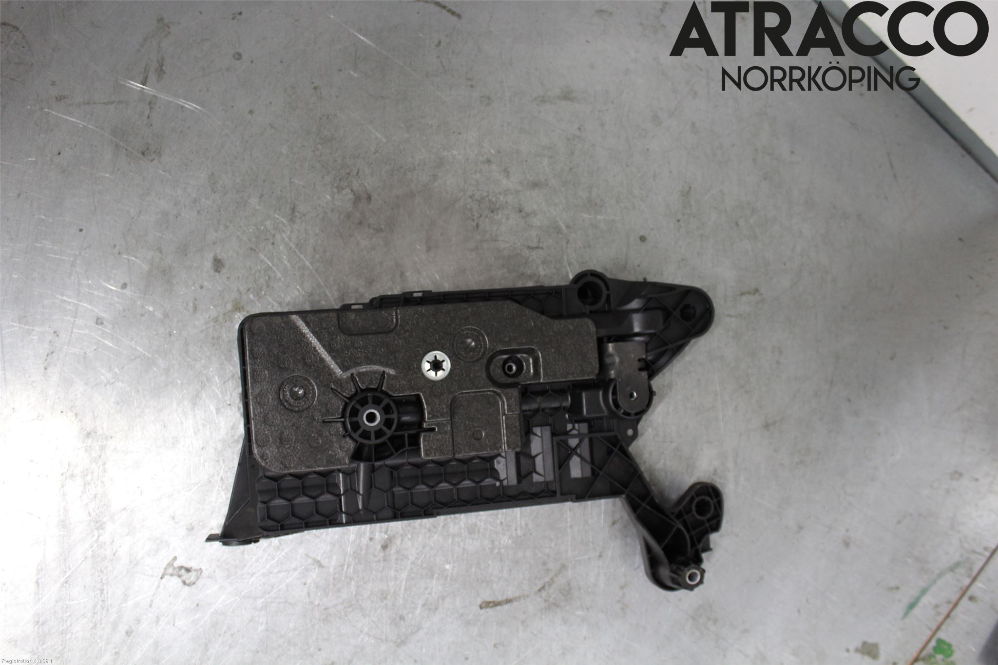 Seat LEON 13-20 Batterikasse - Feste - Holder