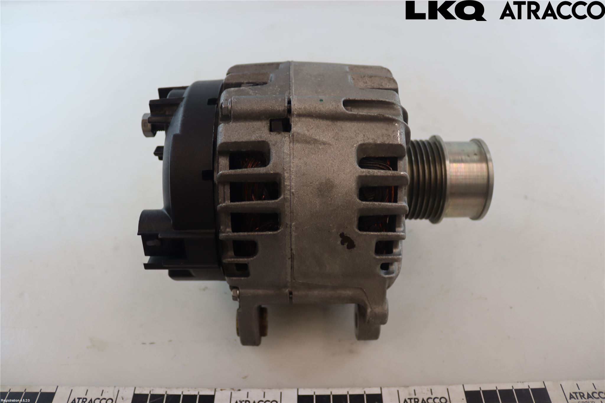 Volkswagen VW T-ROC 18- Dynamo