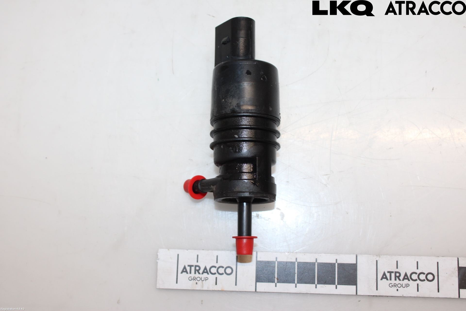 Suzuki SWIFT 11-16 Spylerpumpe Frontrute