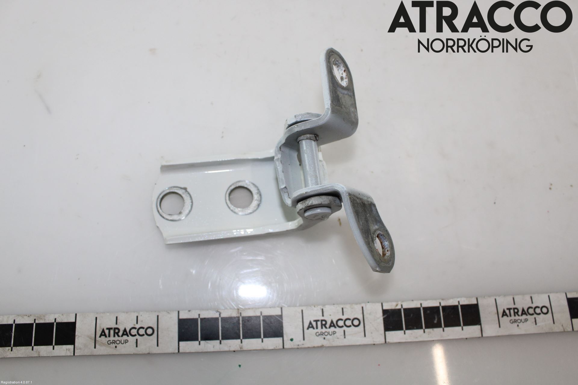 Toyota VERSO 09-18 Dørhengsel