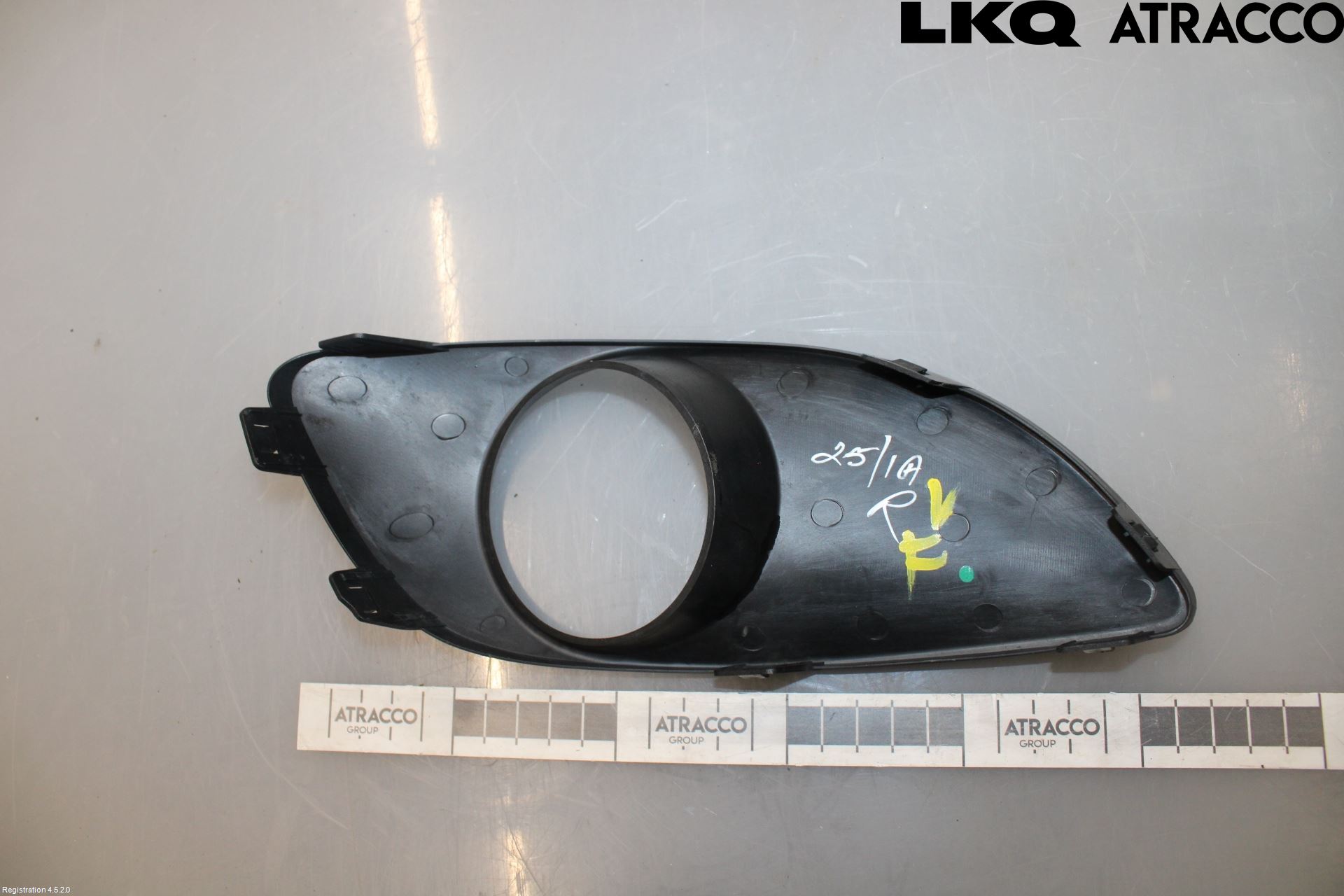 Suzuki ALTO 79-14 Frontlykt Kurve-Tåkelys Ramme