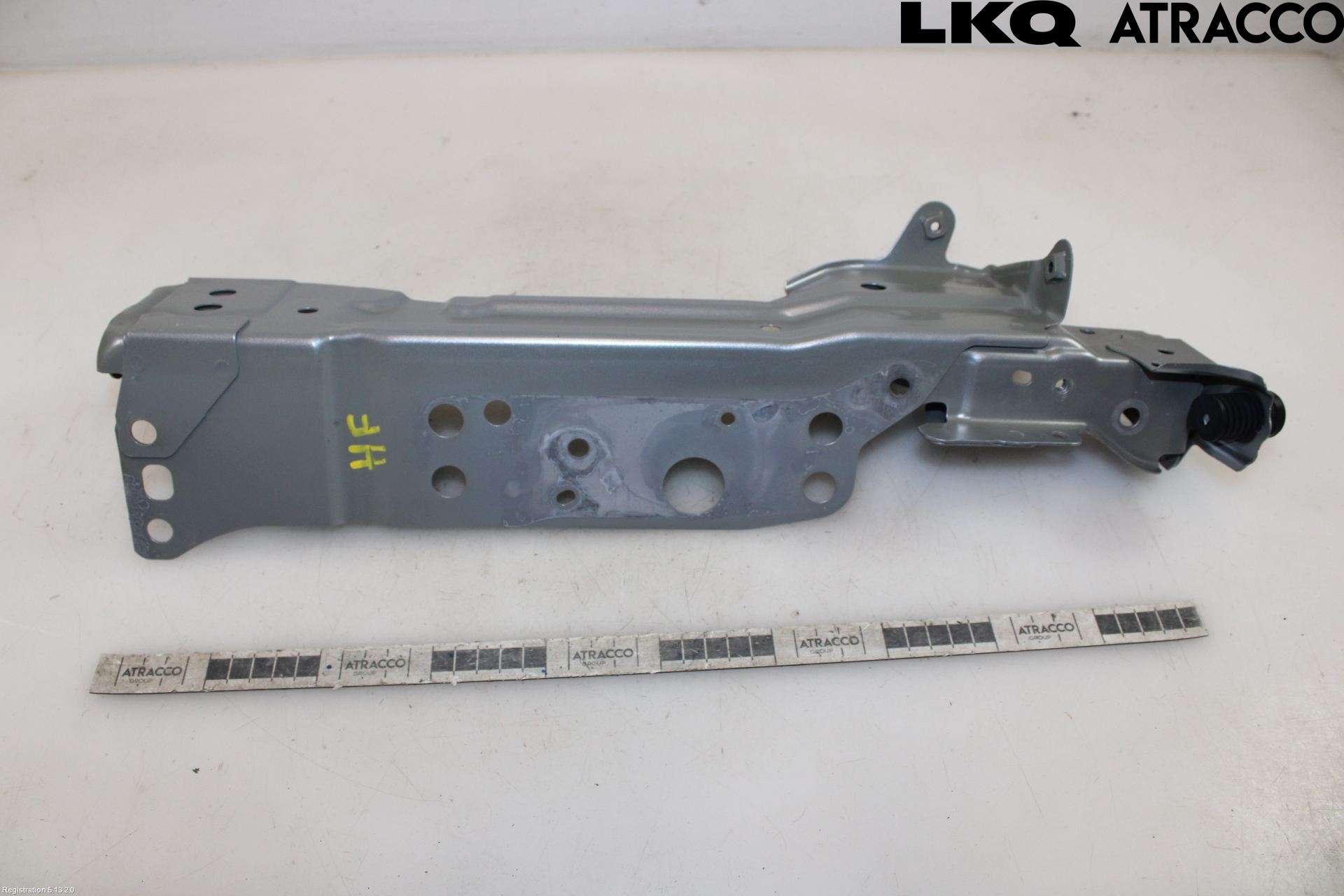 Lexus UX/300e 19- Radiator Feste - Ramme - Bjelk