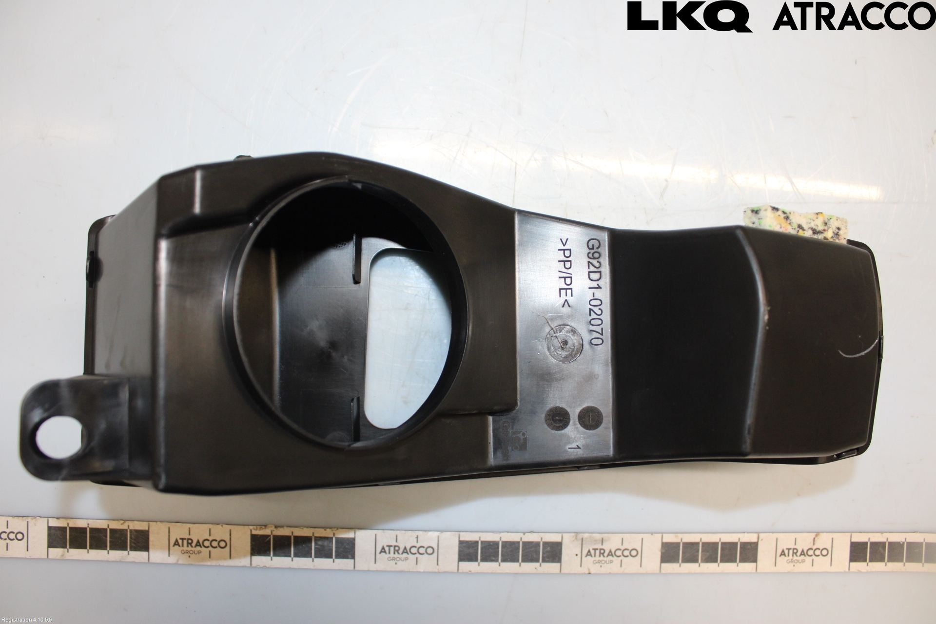 Toyota C-HR 24- Luftstyring Front