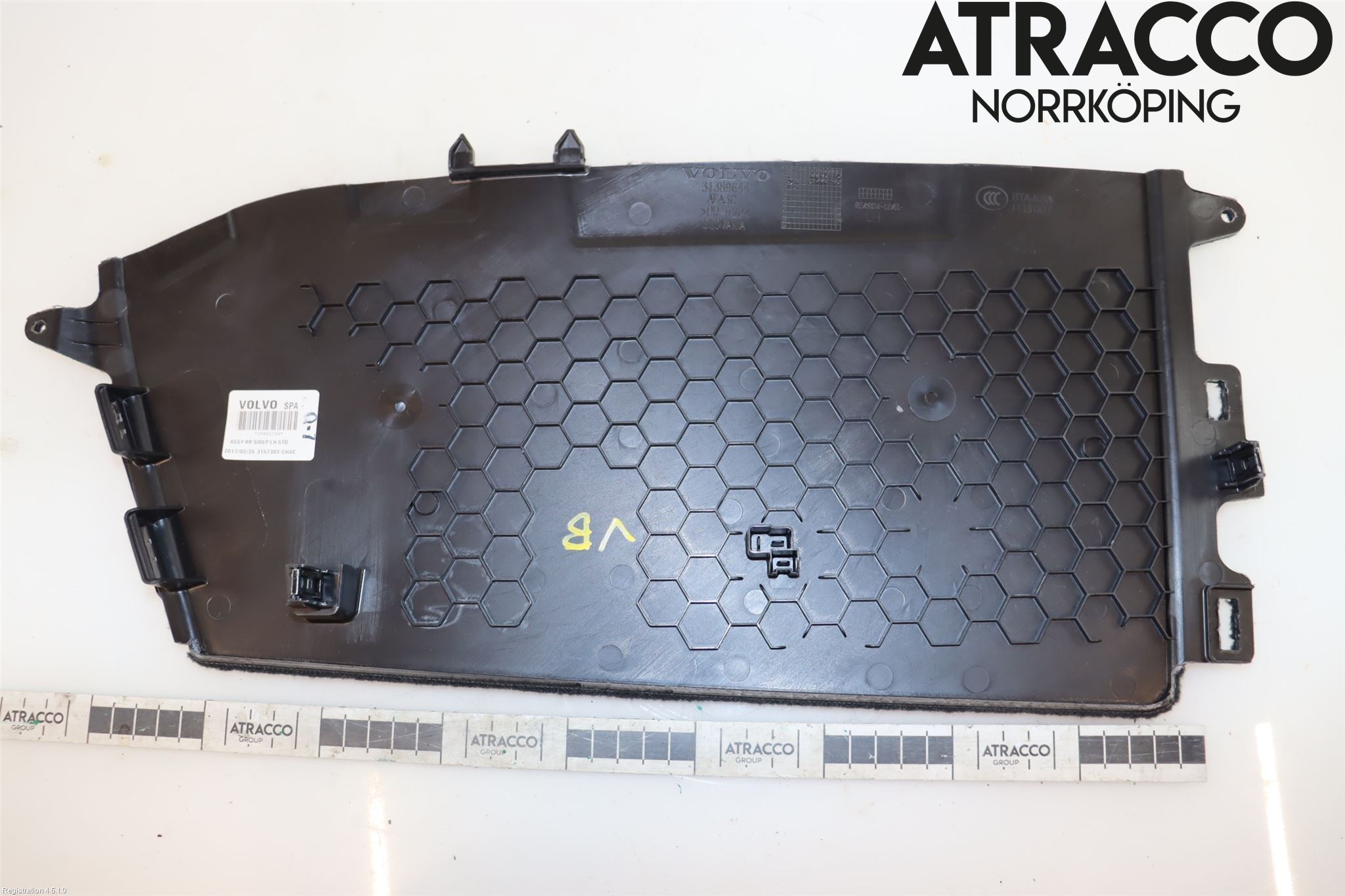Volvo S90 17->> Instrumentkonsoll Midt