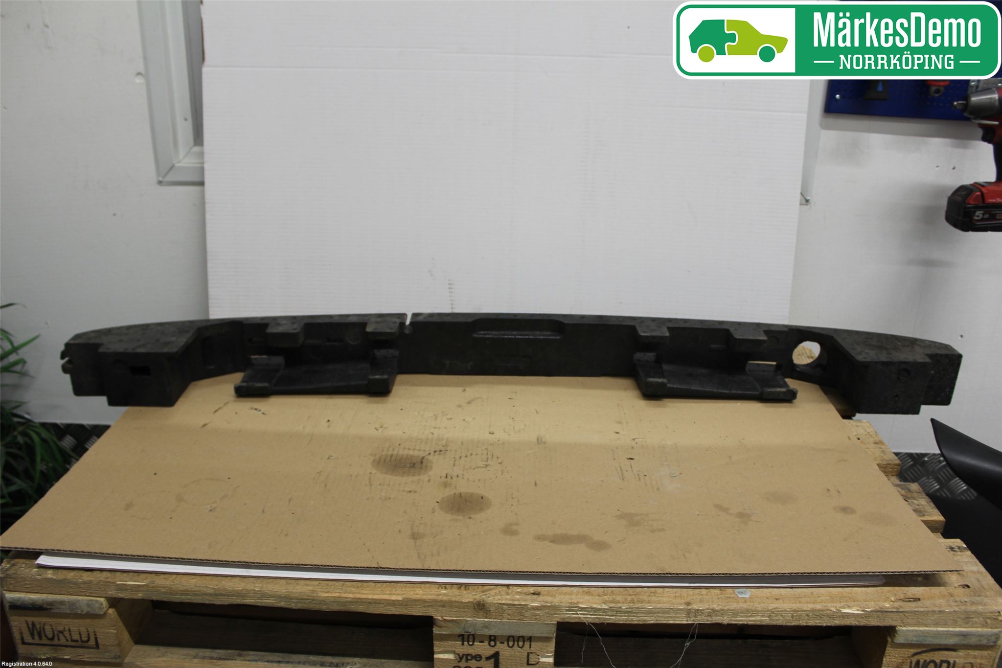 Mercedes-Benz MB E-KLASS (W211) 02-09 Støtfanger Bak Deform Element