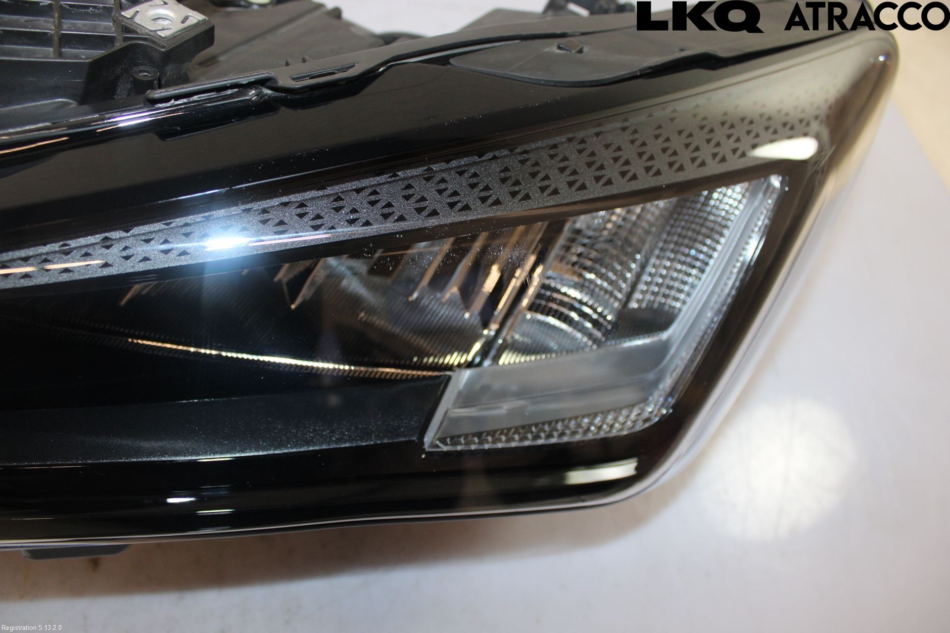 Seat LEON 20- Frontlykt Venstre