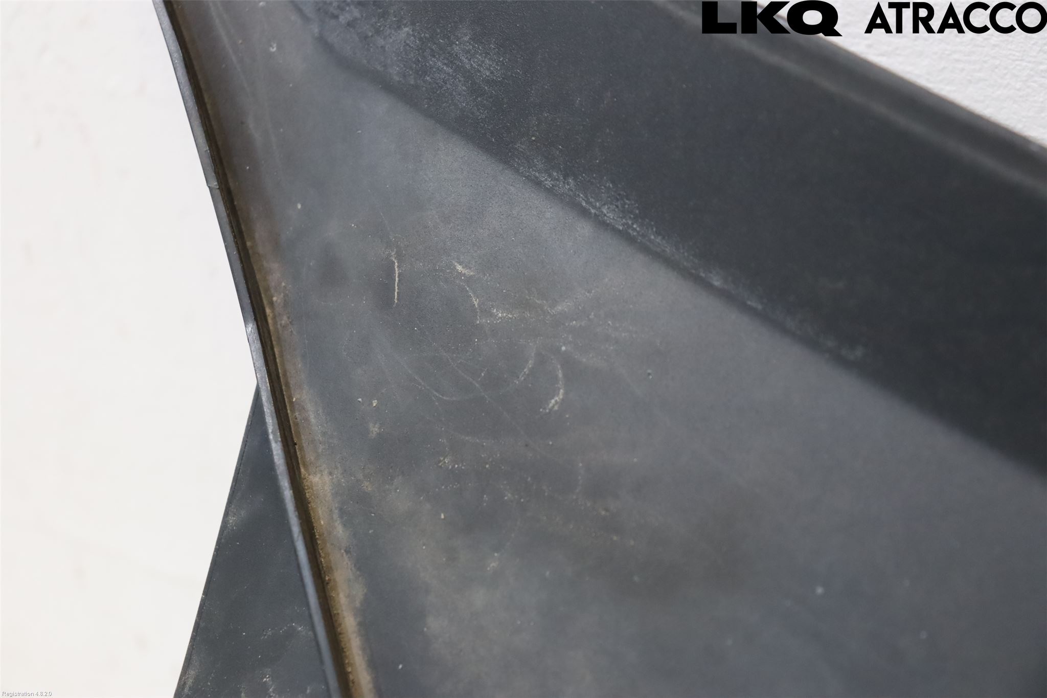 Volvo 850 91-97 Visker Deksel-Grill-Under Frr