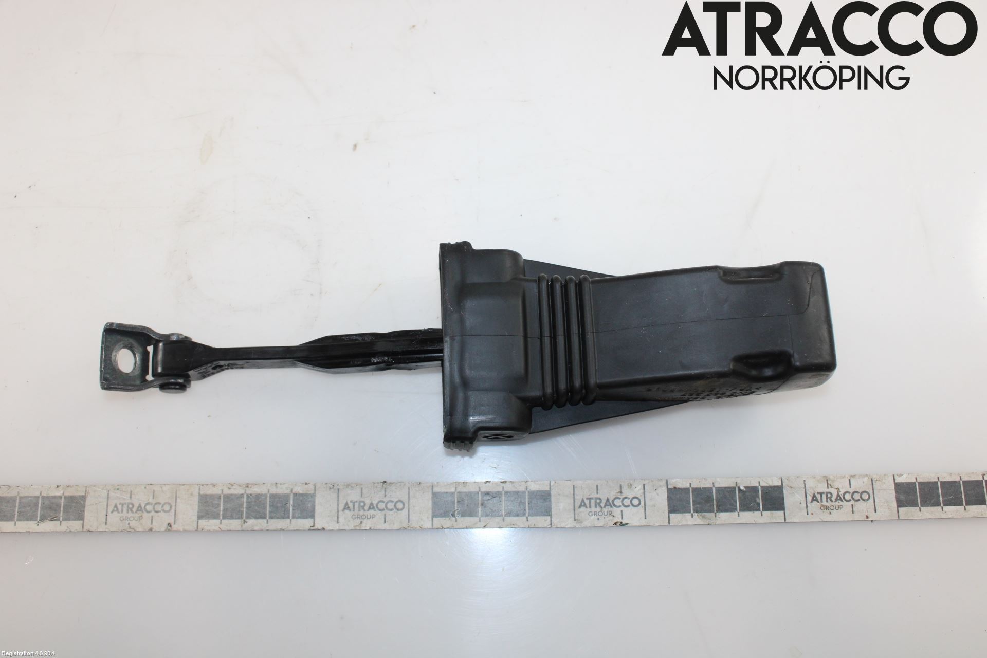 Audi A4/S4 B9 20- Dørstopper