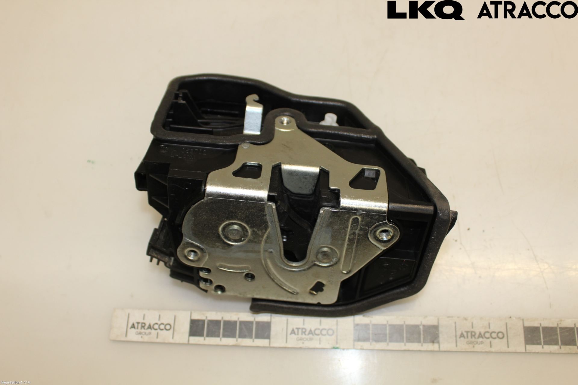 BMW 5 F10/F11/F18 09-17 Dørlås - Låsekasse