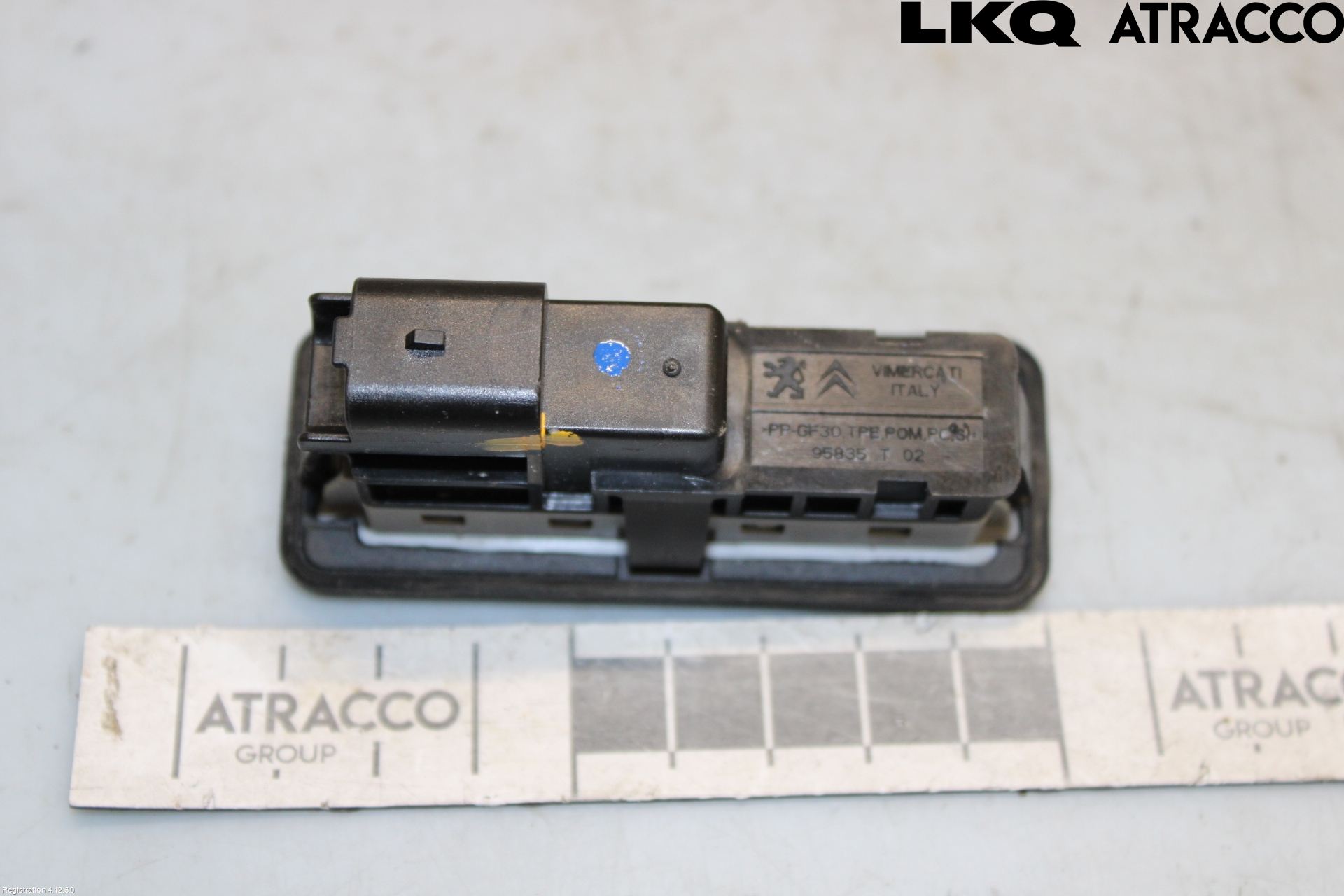 Peugeot 5008 17-24 Bakluke Handtak Ytre