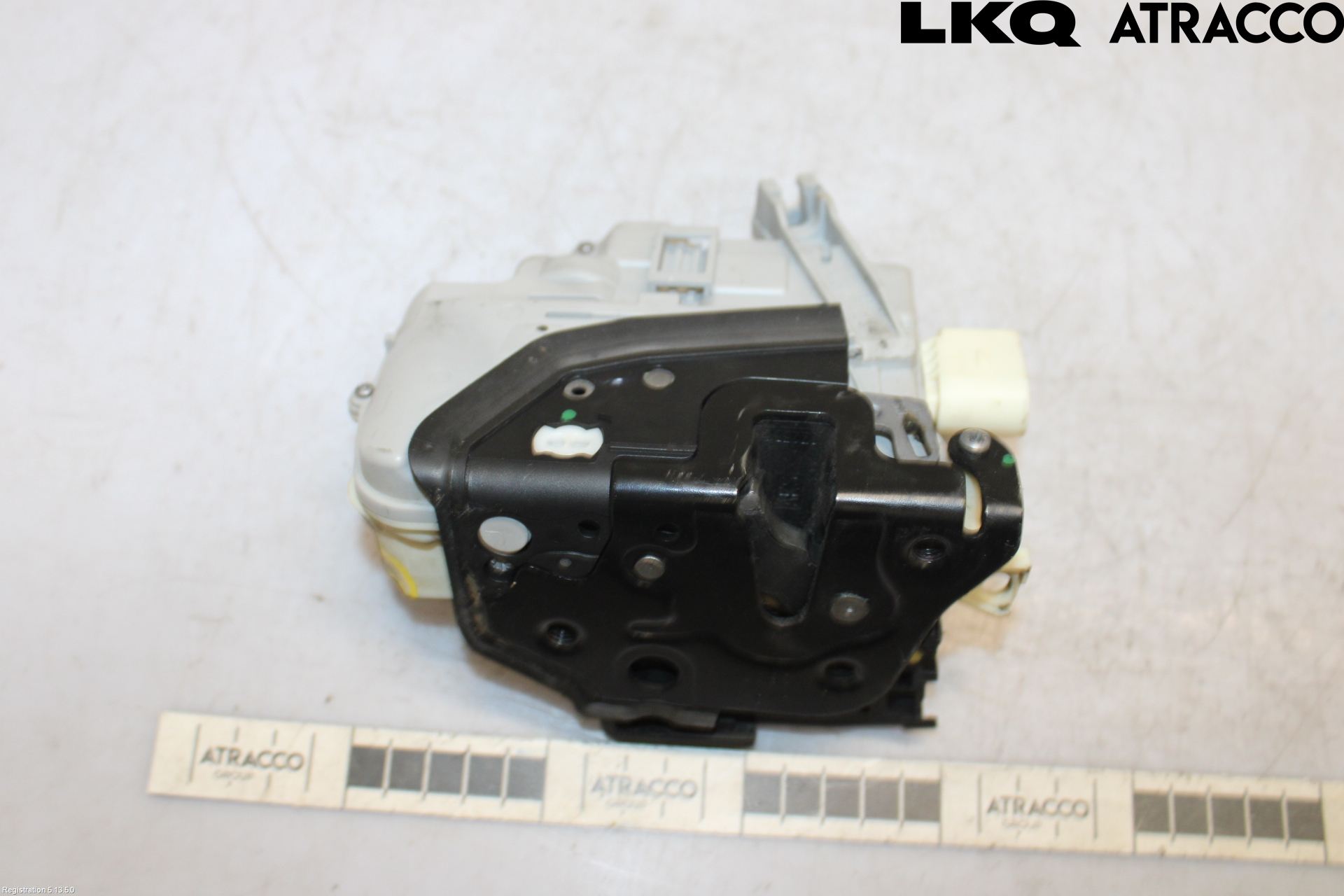 Volkswagen VW PASSAT 11-14 Dørlås - Låsekasse