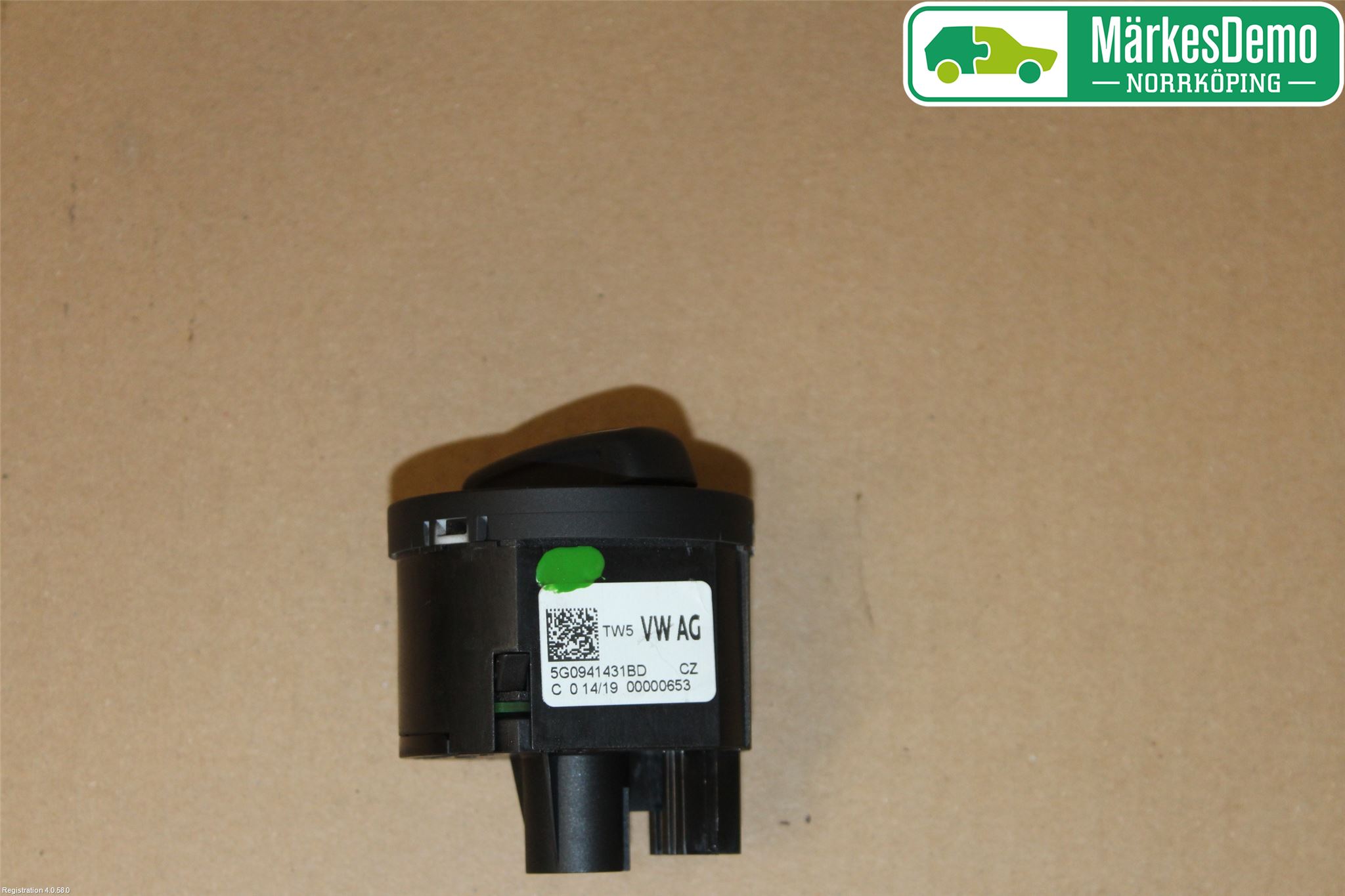 Volkswagen VW TIGUAN 16-24 Bryter Hovedlys
