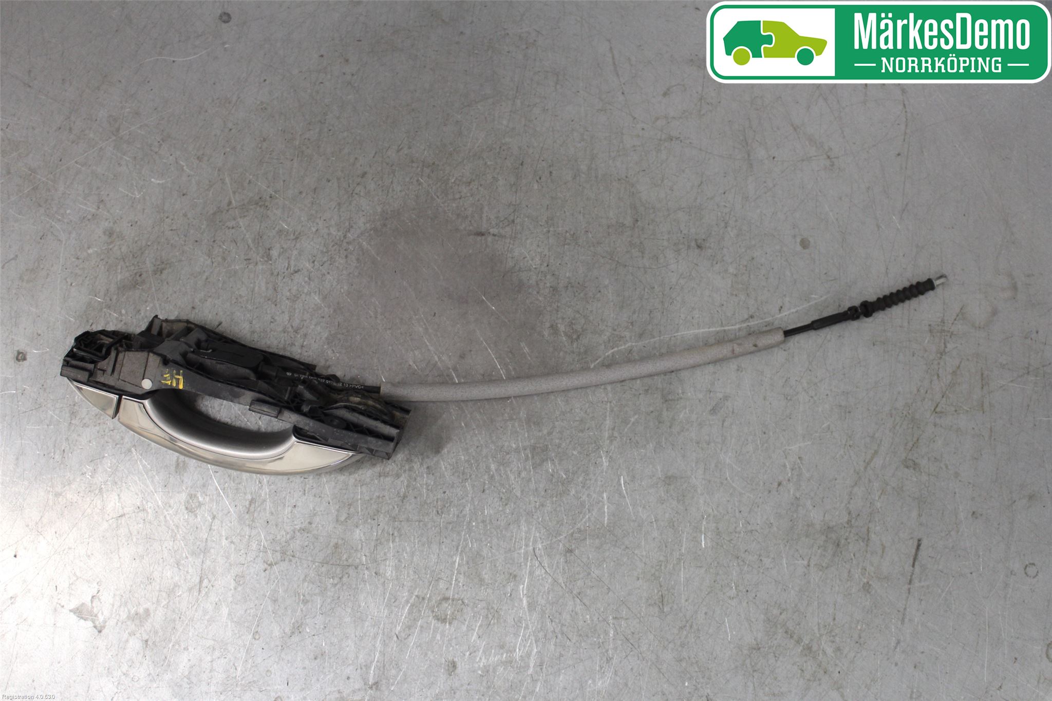 Volkswagen VW AMAROK 2H 10-22 Dørhandtak Ytre Høyre