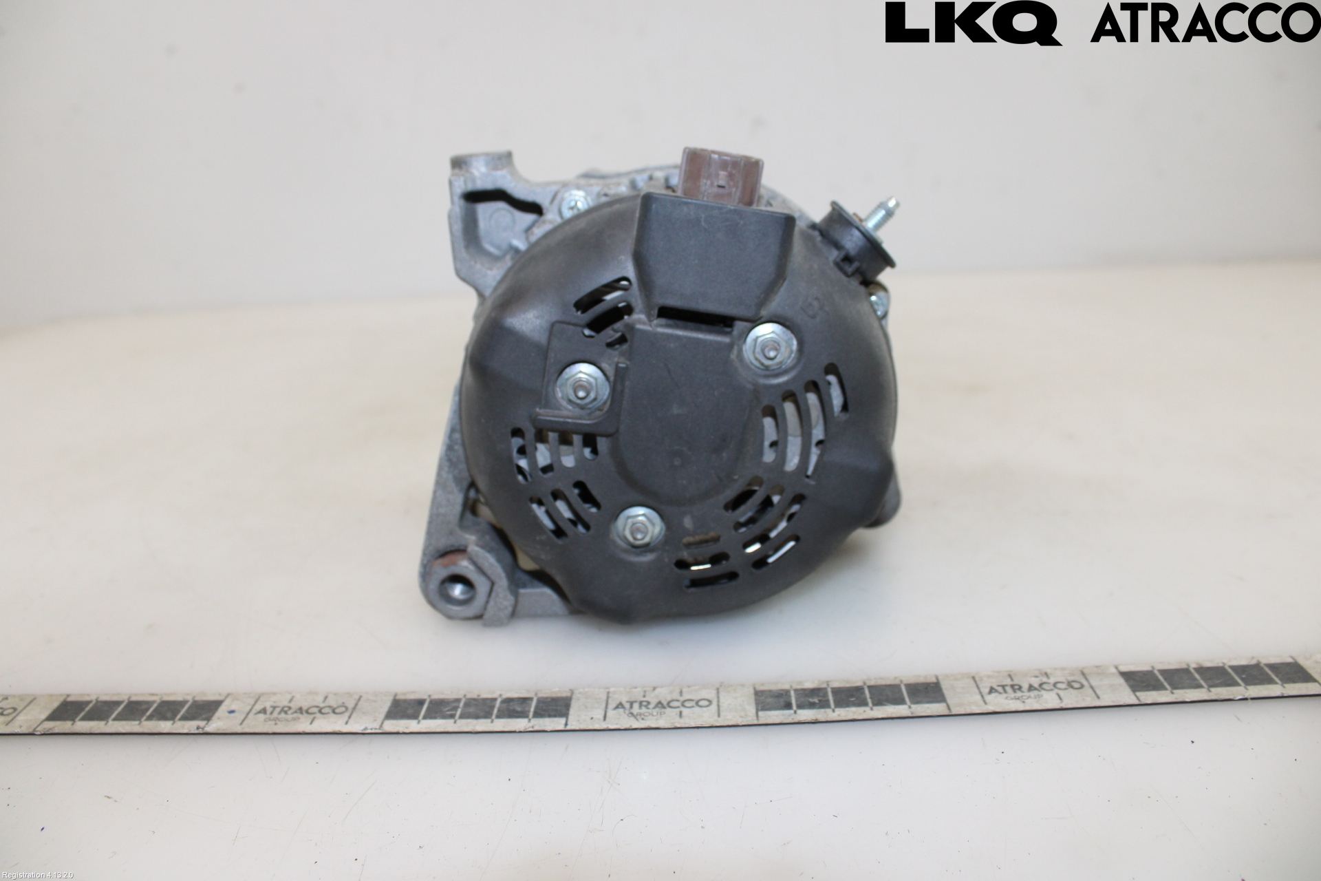Toyota AURIS 10-12 Dynamo