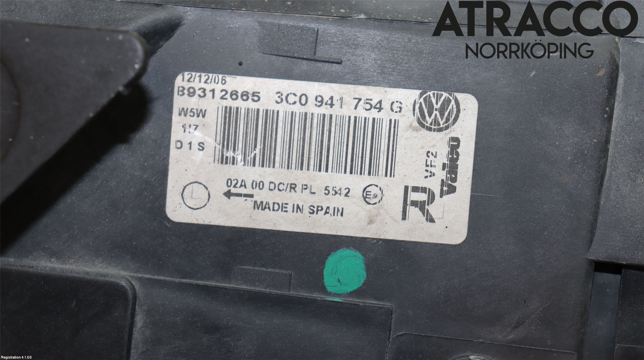 Volkswagen VW PASSAT 05-11 Frontlykt Høyre