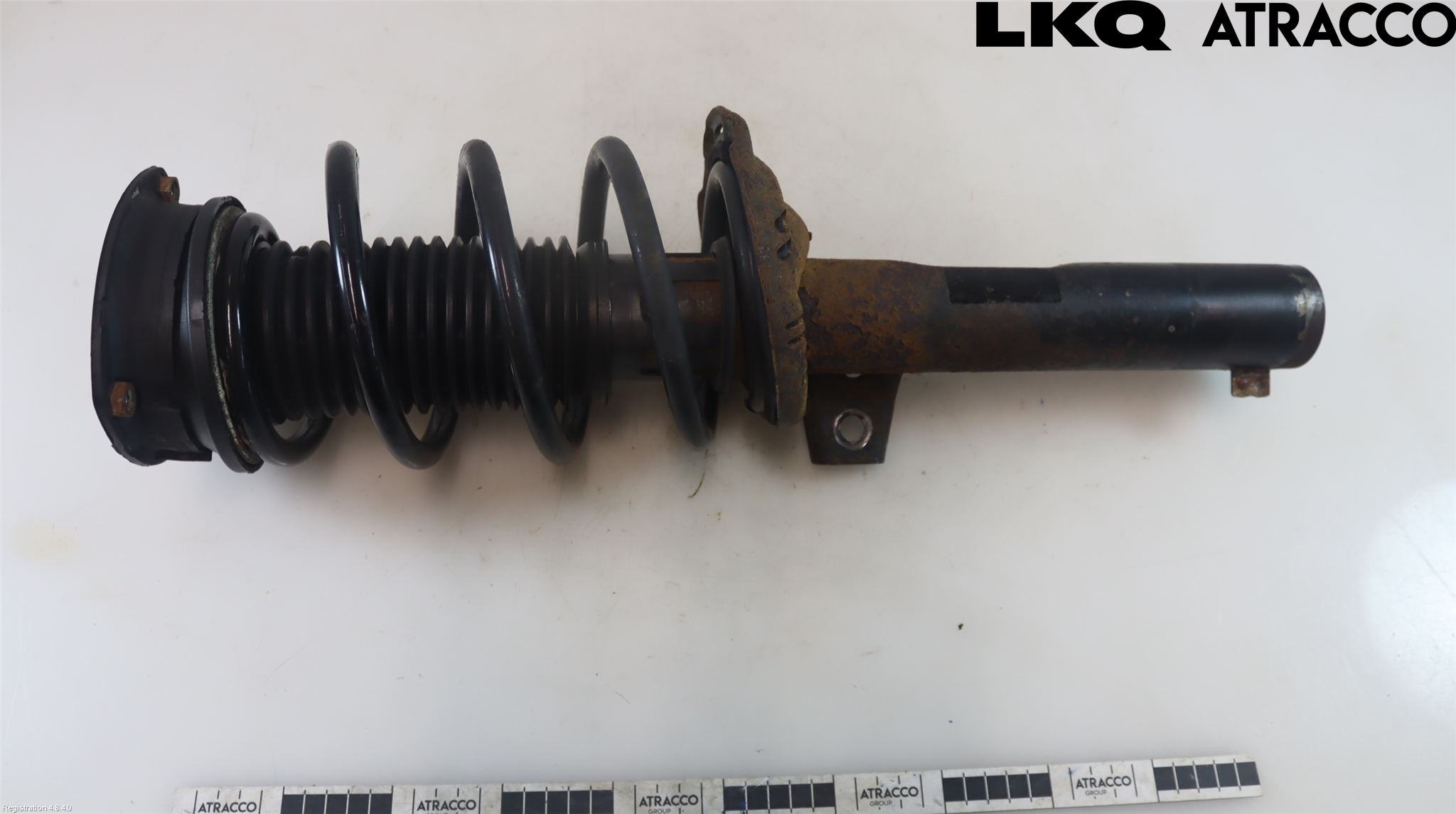 Volkswagen VW PASSAT 15-19 Fjærbein Foran Høyre