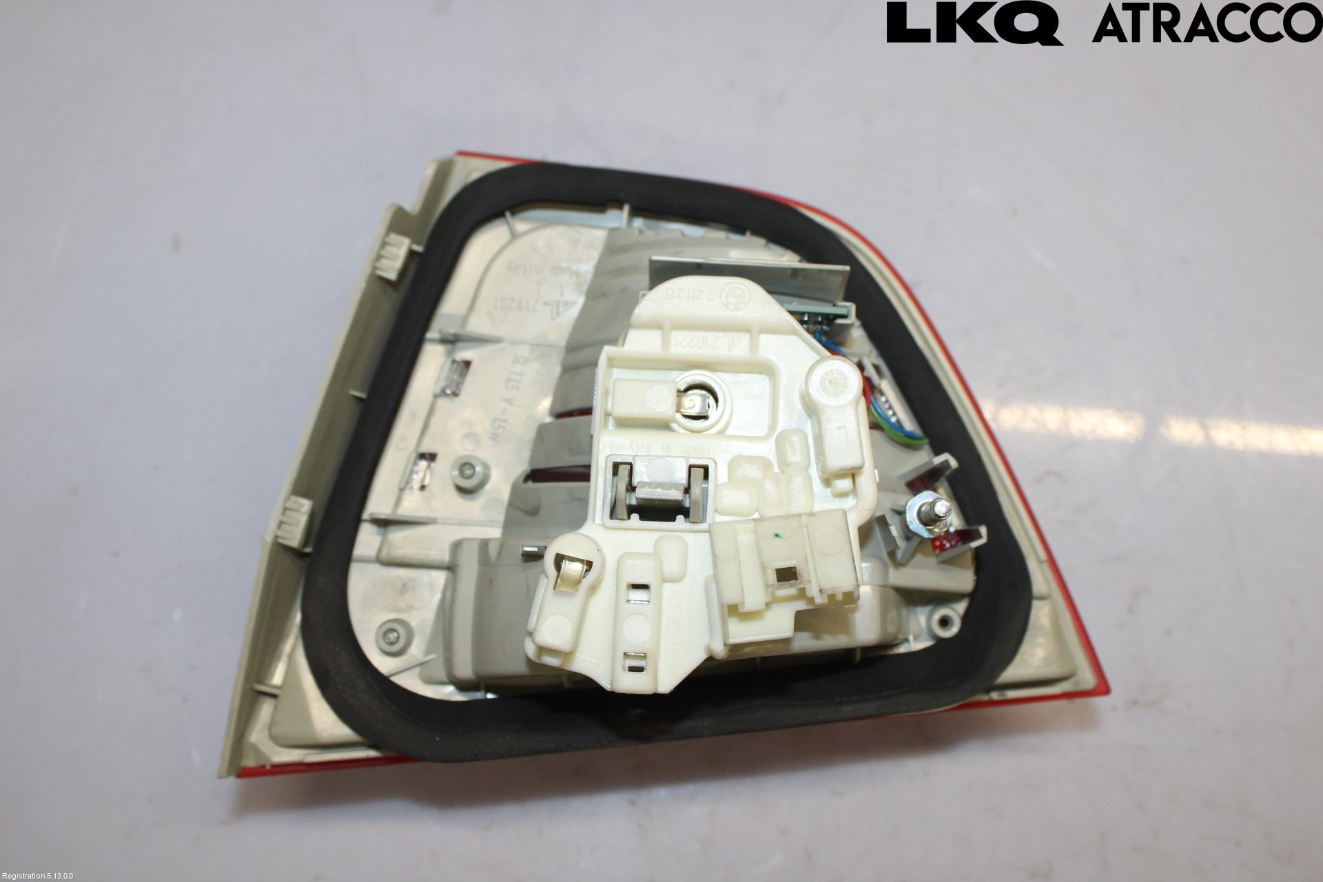 BMW 3 E90/91 SED/TOU 05-12 Baklykt Venstre  På Luke(Indre