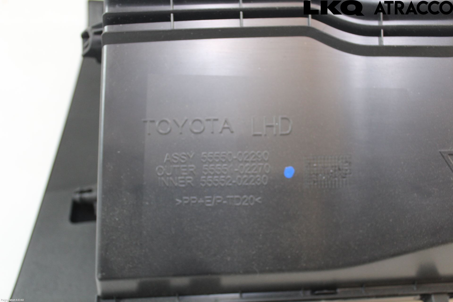 Toyota AURIS 13-19 Innr Hanskerom