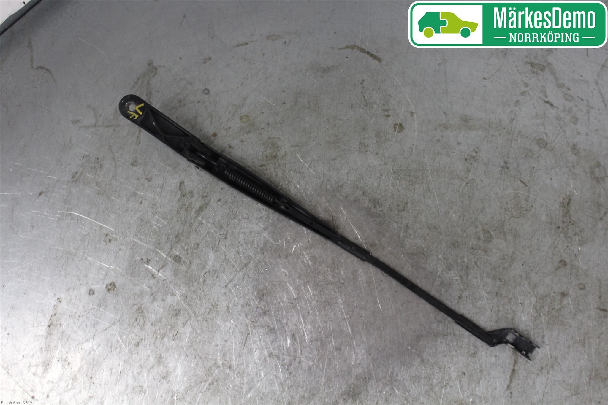Volkswagen VW GOLF SPORTSVAN 15-20 Viskerarm-Armer Frontrute