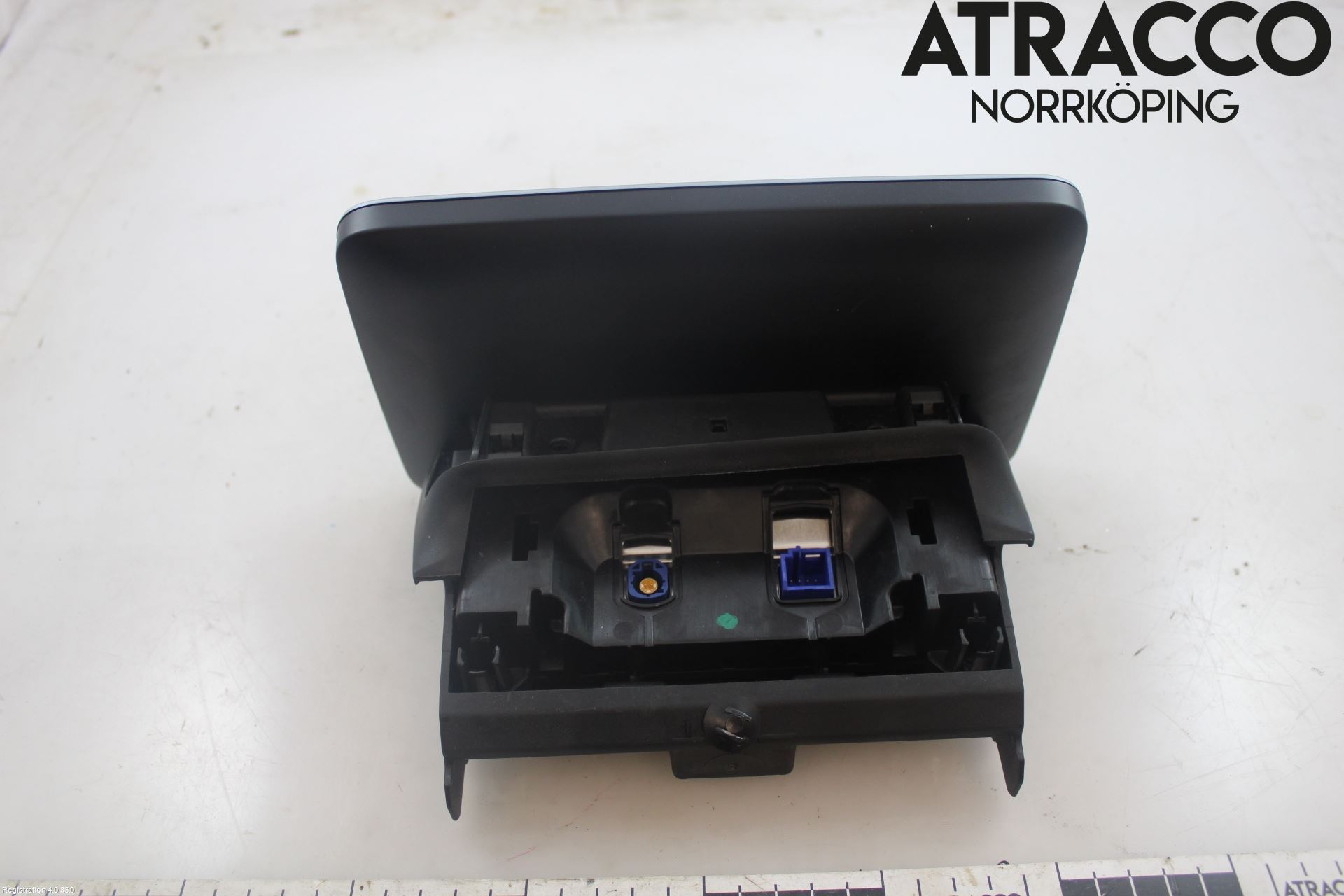 Mercedes-Benz MB VITO/V-KLASS (W640,W447,W448) 14- Instr Skjerm Dvd-Gps-Ac-Tlf