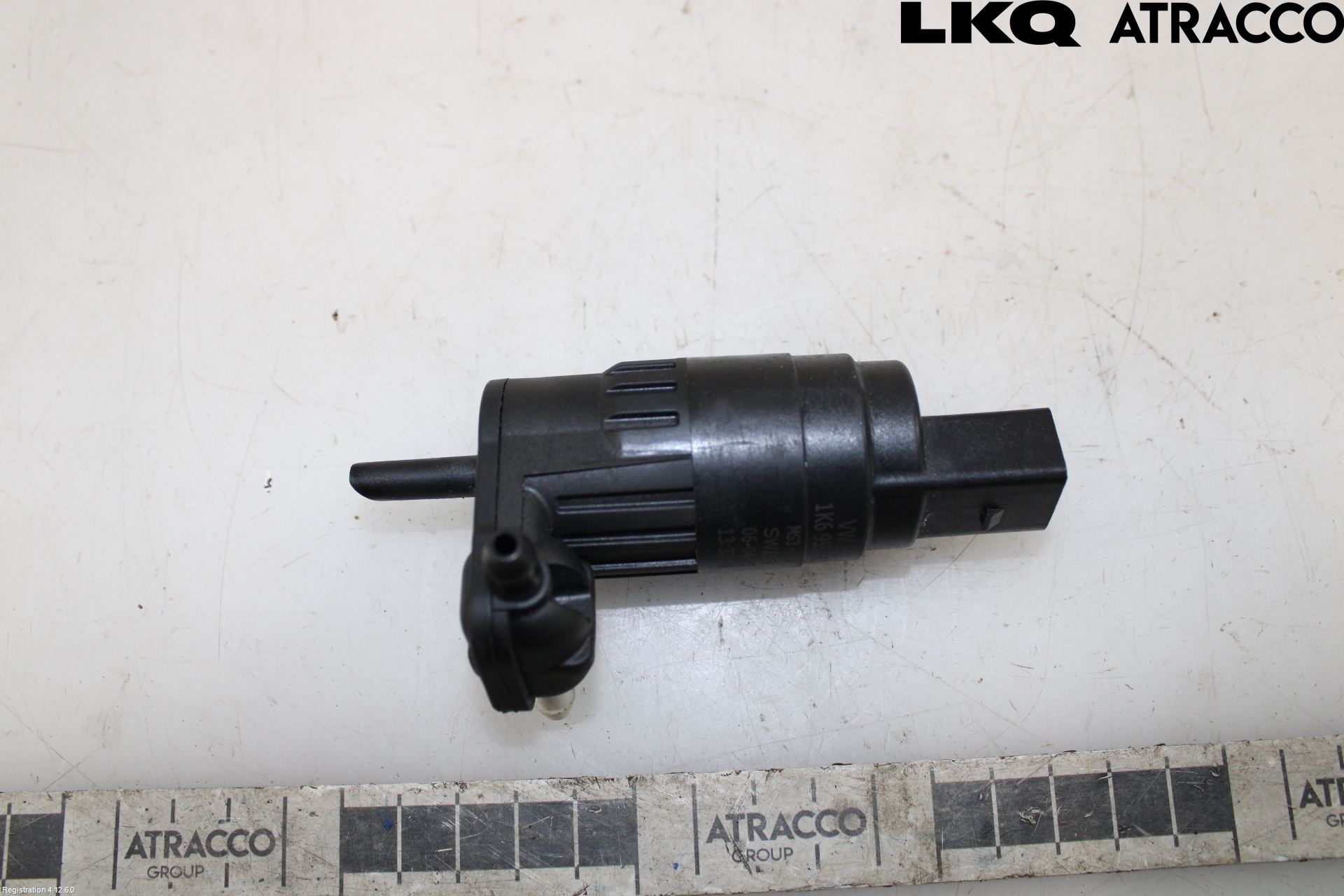 Volkswagen VW TAIGO 22- Spylerpumpe Frontrute