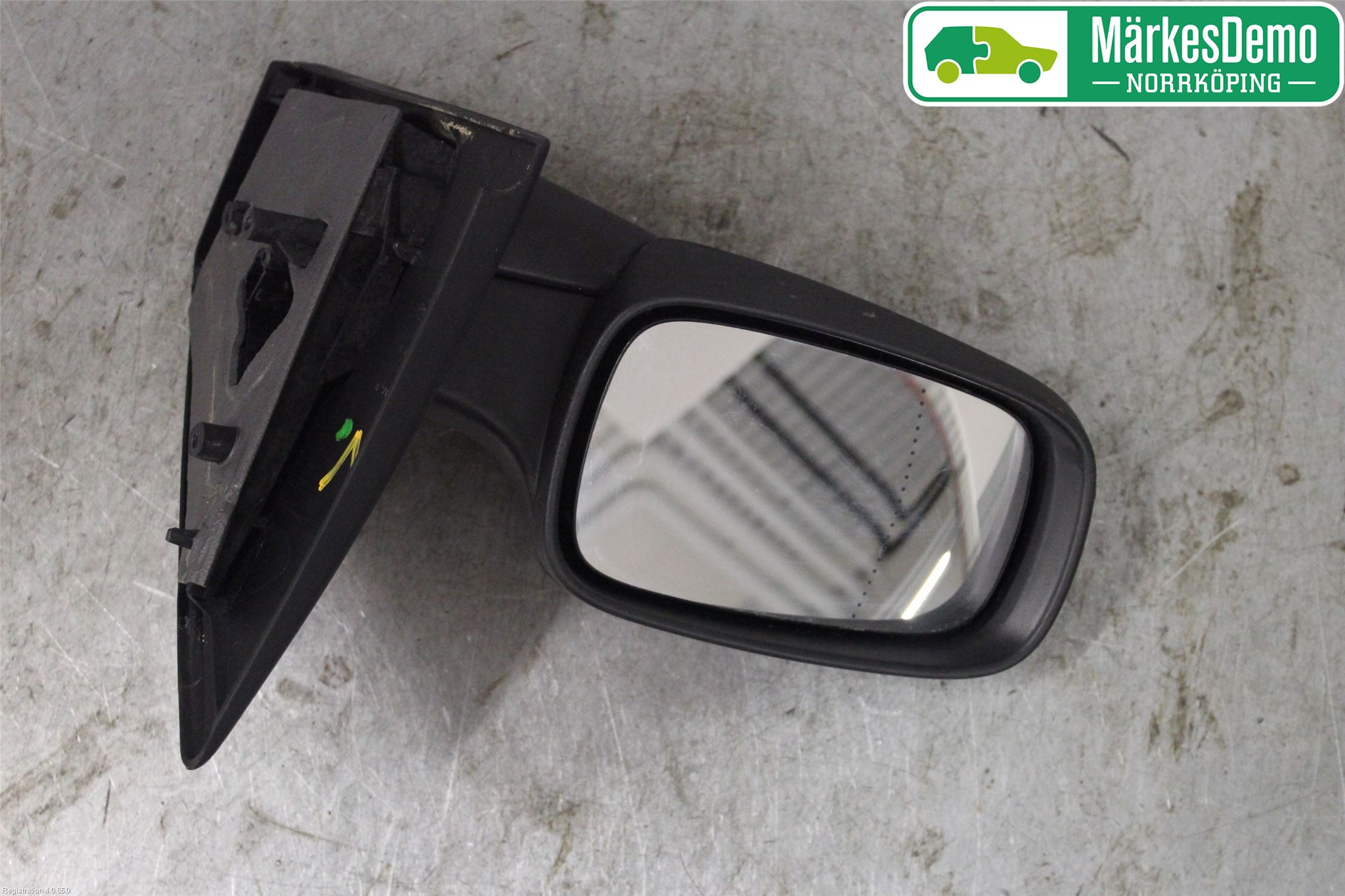 Renault CLIO III  06-09 Speil V M-El Justering