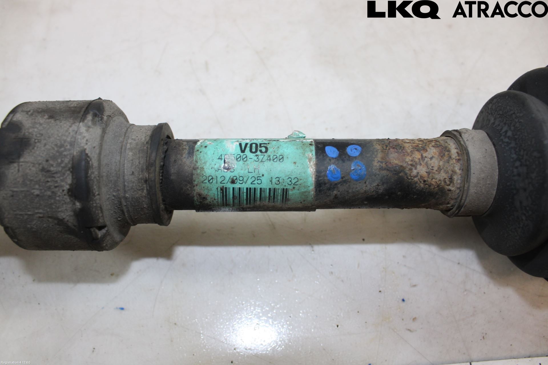 Hyundai i40 08-15 Drivaksel Foran Kompl Venstre