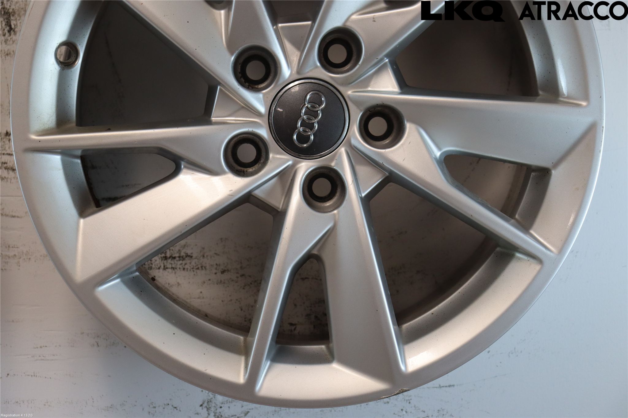Audi A4/S4 B9 16-19 Felg Aluminium Sett 4Stk