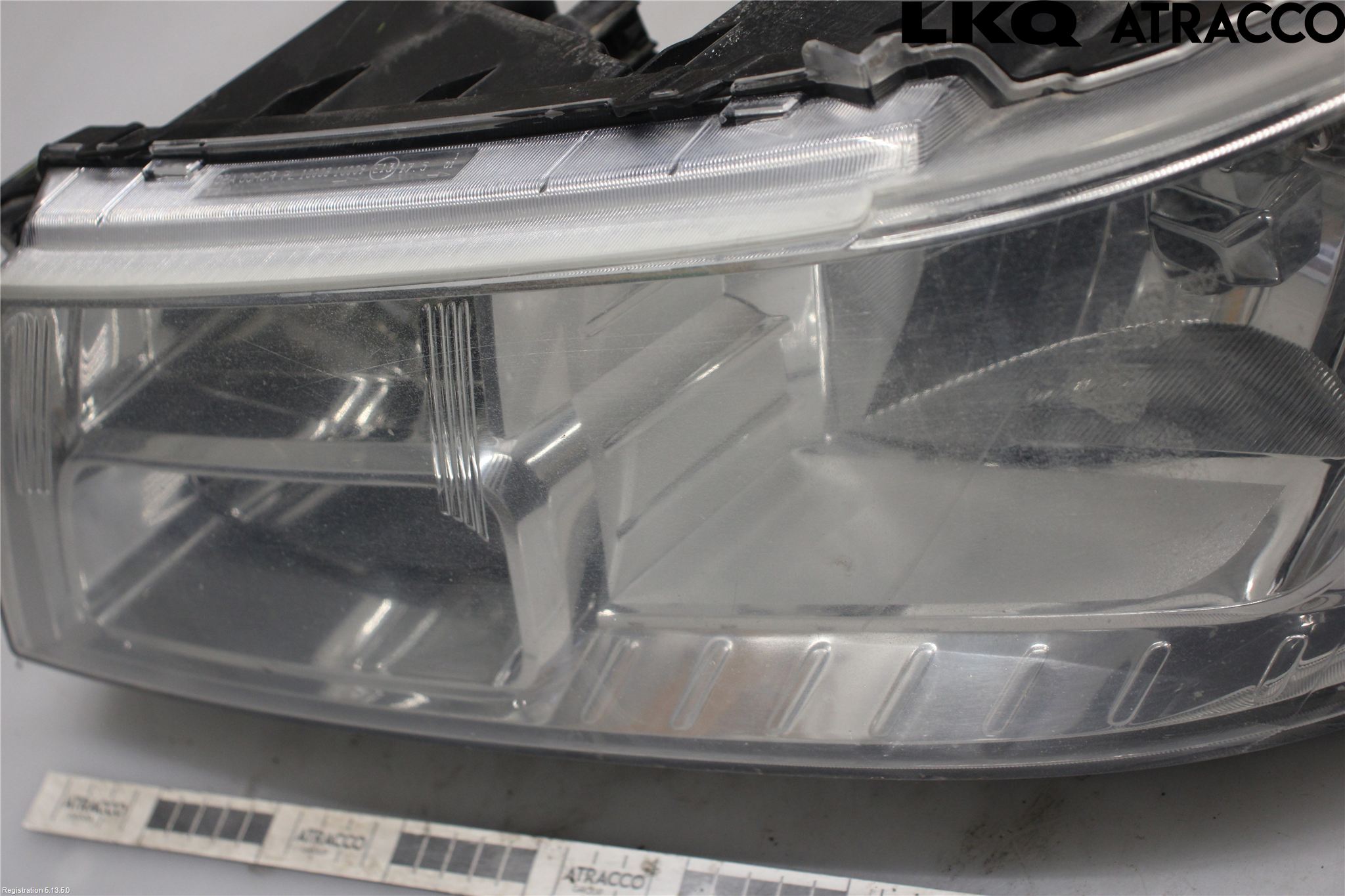 Dodge JOURNEY Frontlykt Venstre