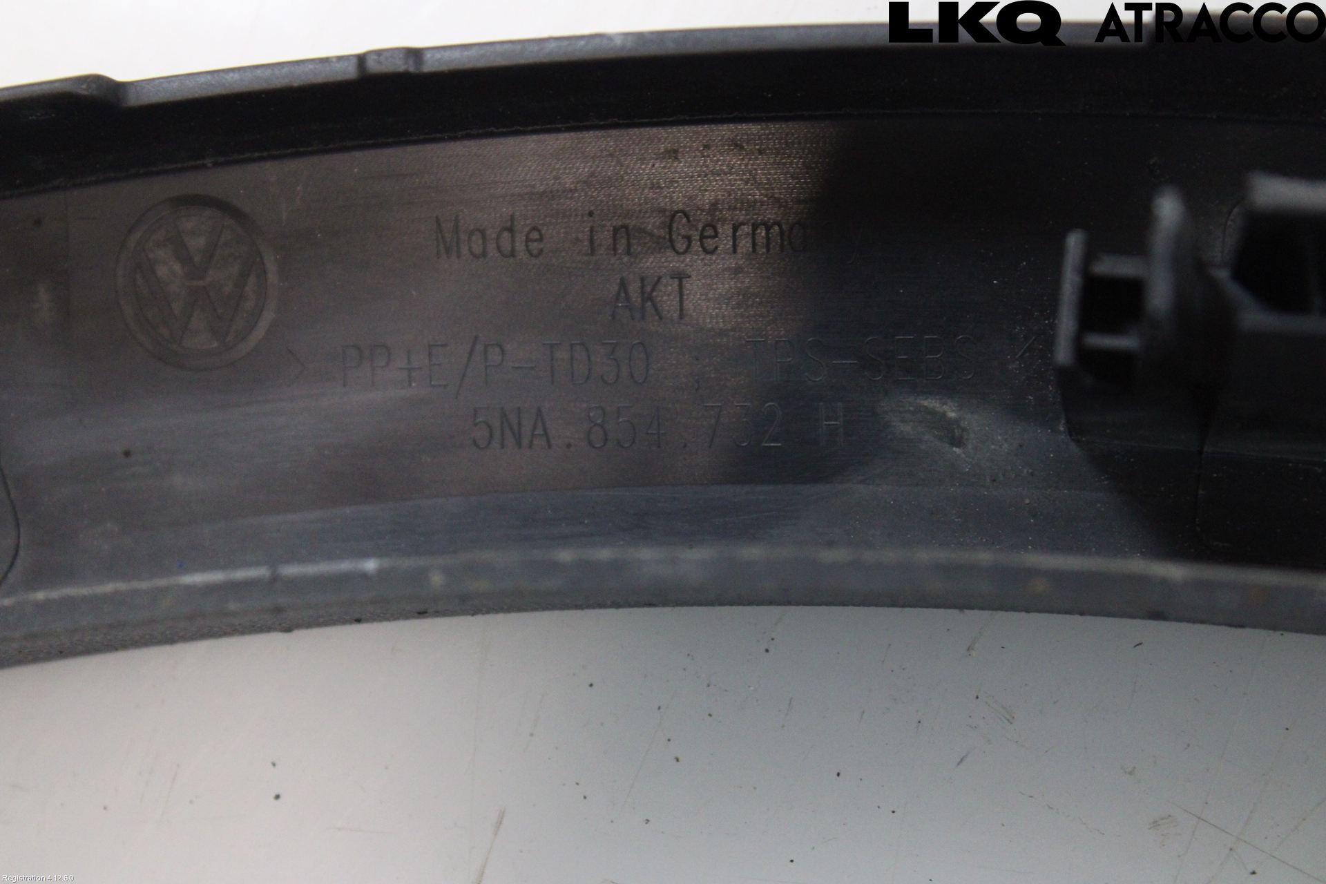 Volkswagen VW TIGUAN 16-24 Skjerm Bredder