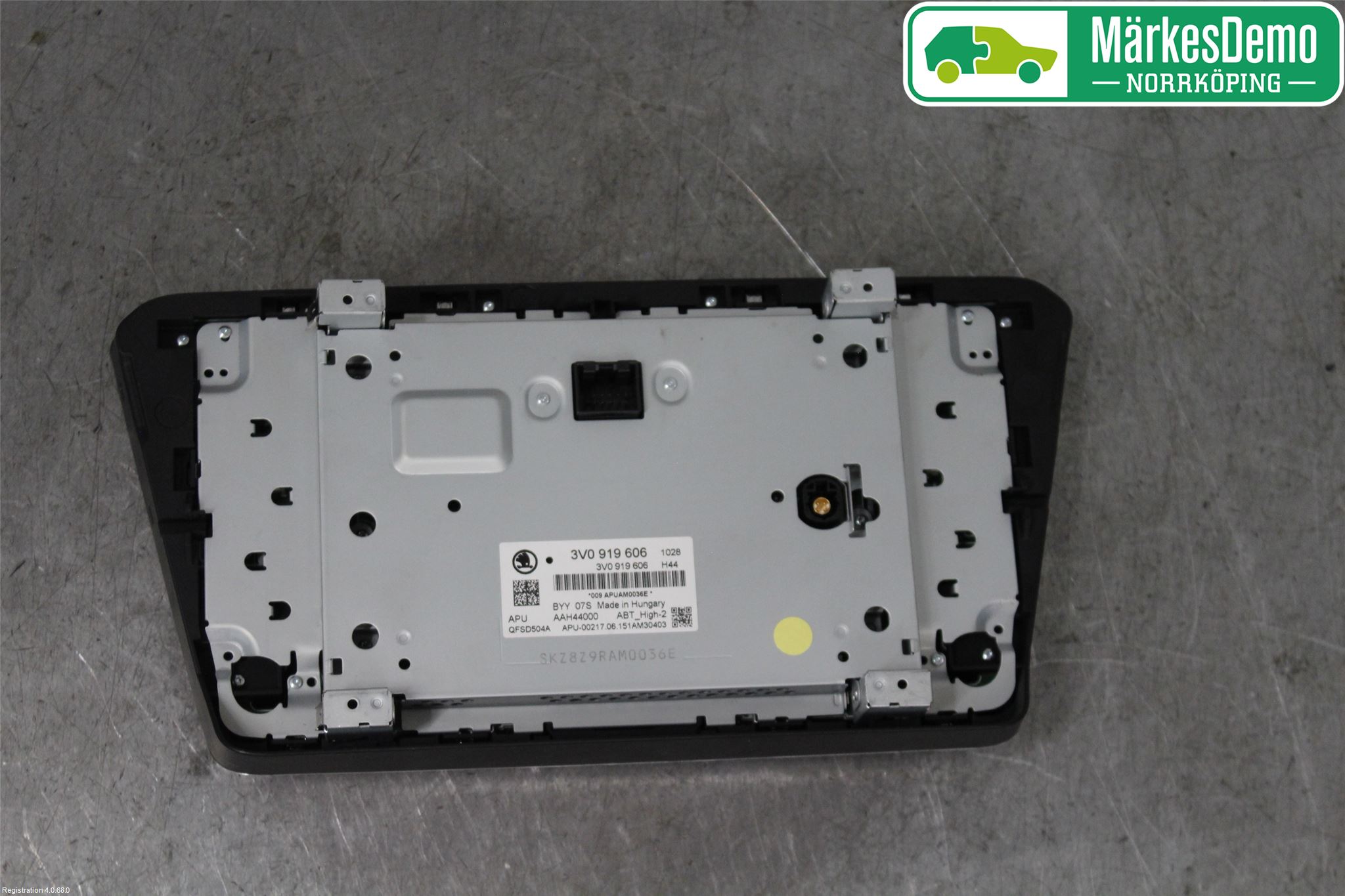 Skoda SUPERB 16-24 Multifunktionsdisplay