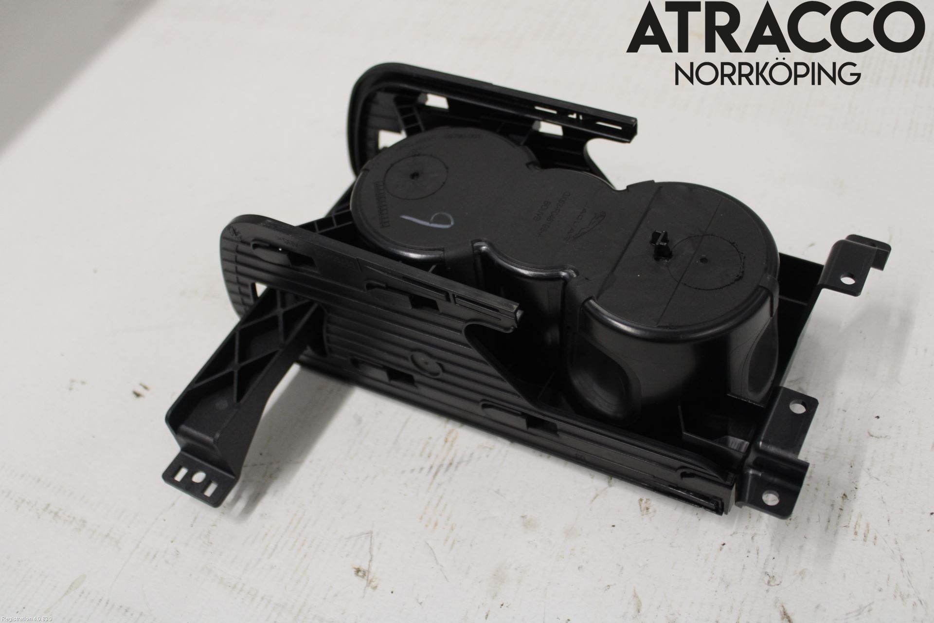 Jaguar XF (X260) 16-24 Innr Koppholder