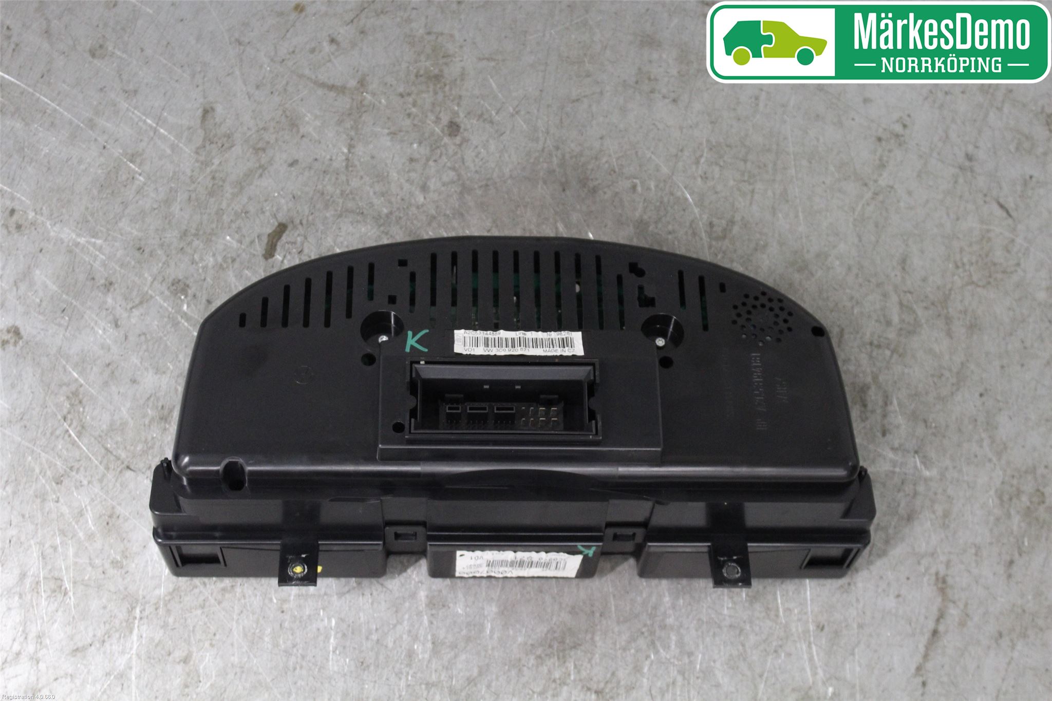 Volkswagen VW PASSAT 05-11 Instr Kombinert