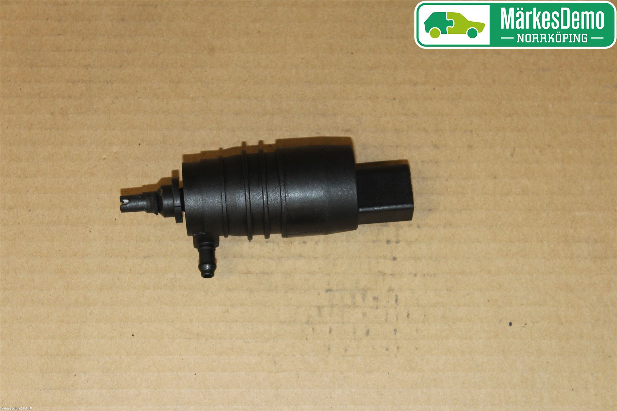 Mercedes-Benz MB E-KLASS (W211) 02-09 Spylerpumpe Frontrute