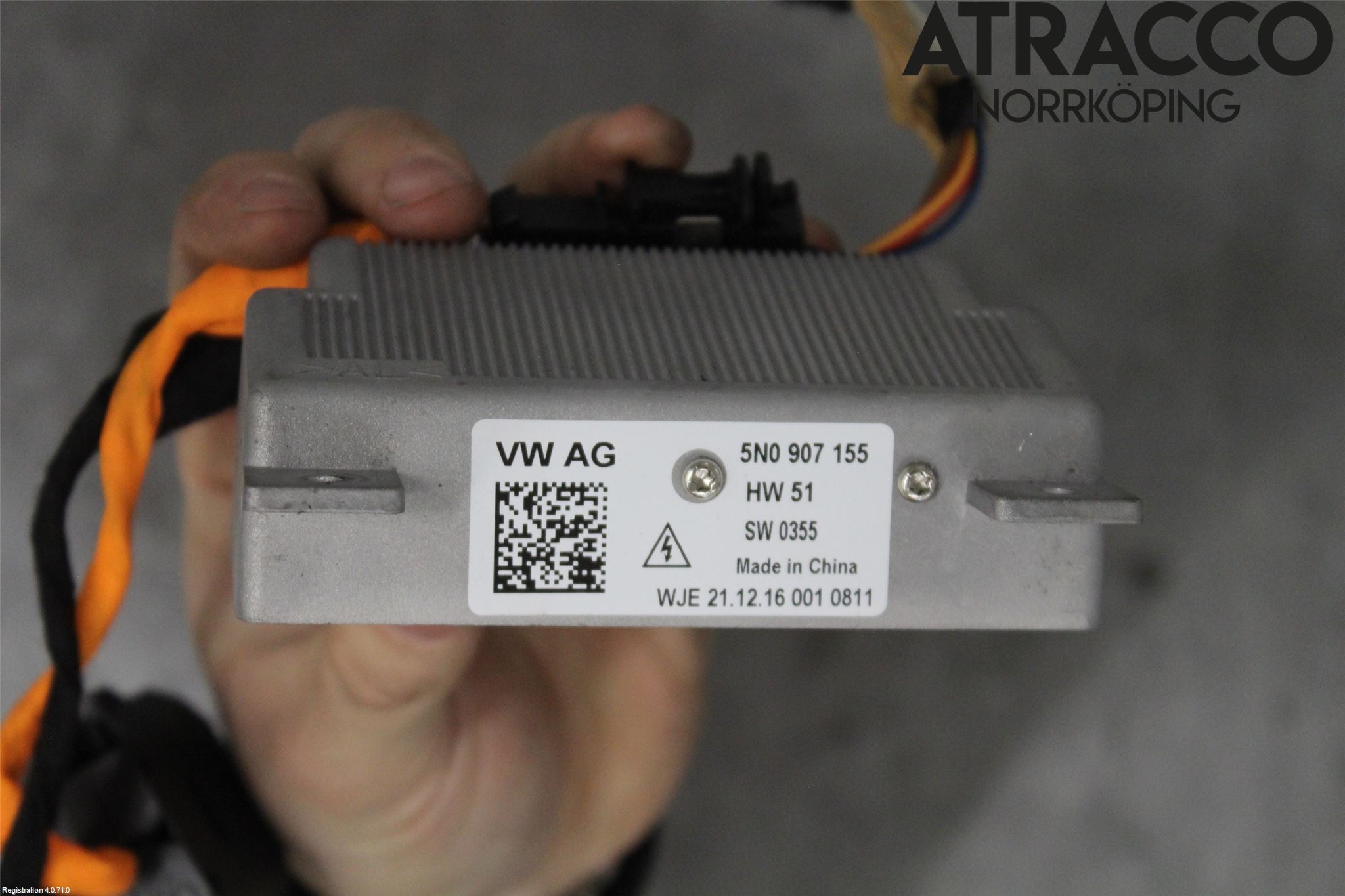 Volkswagen VW SHARAN 11- Inverter 12-)220V