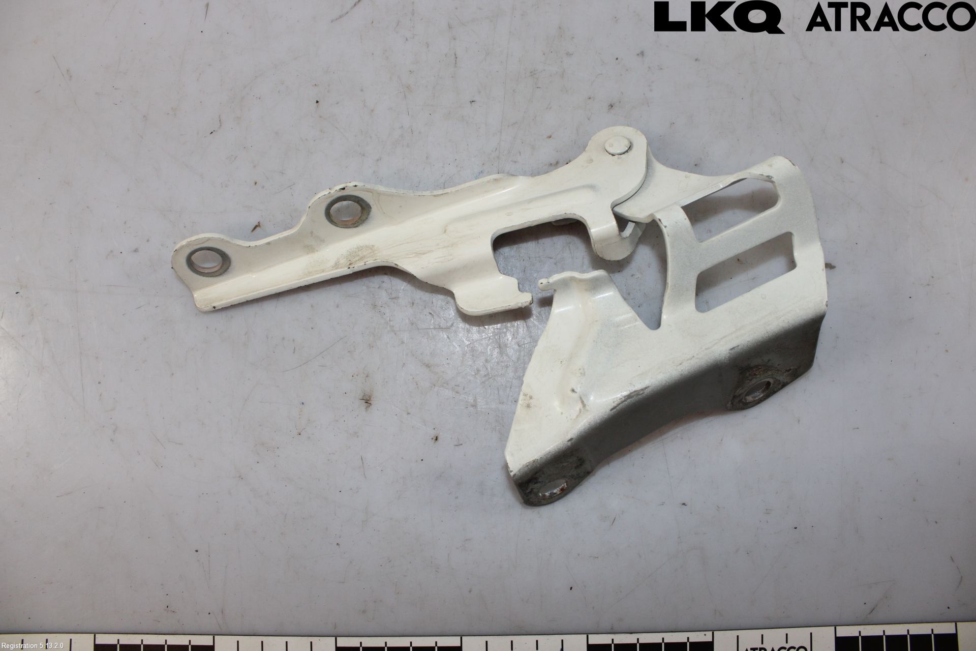 Isuzu D-MAX Panser Hengsel - Hengsler