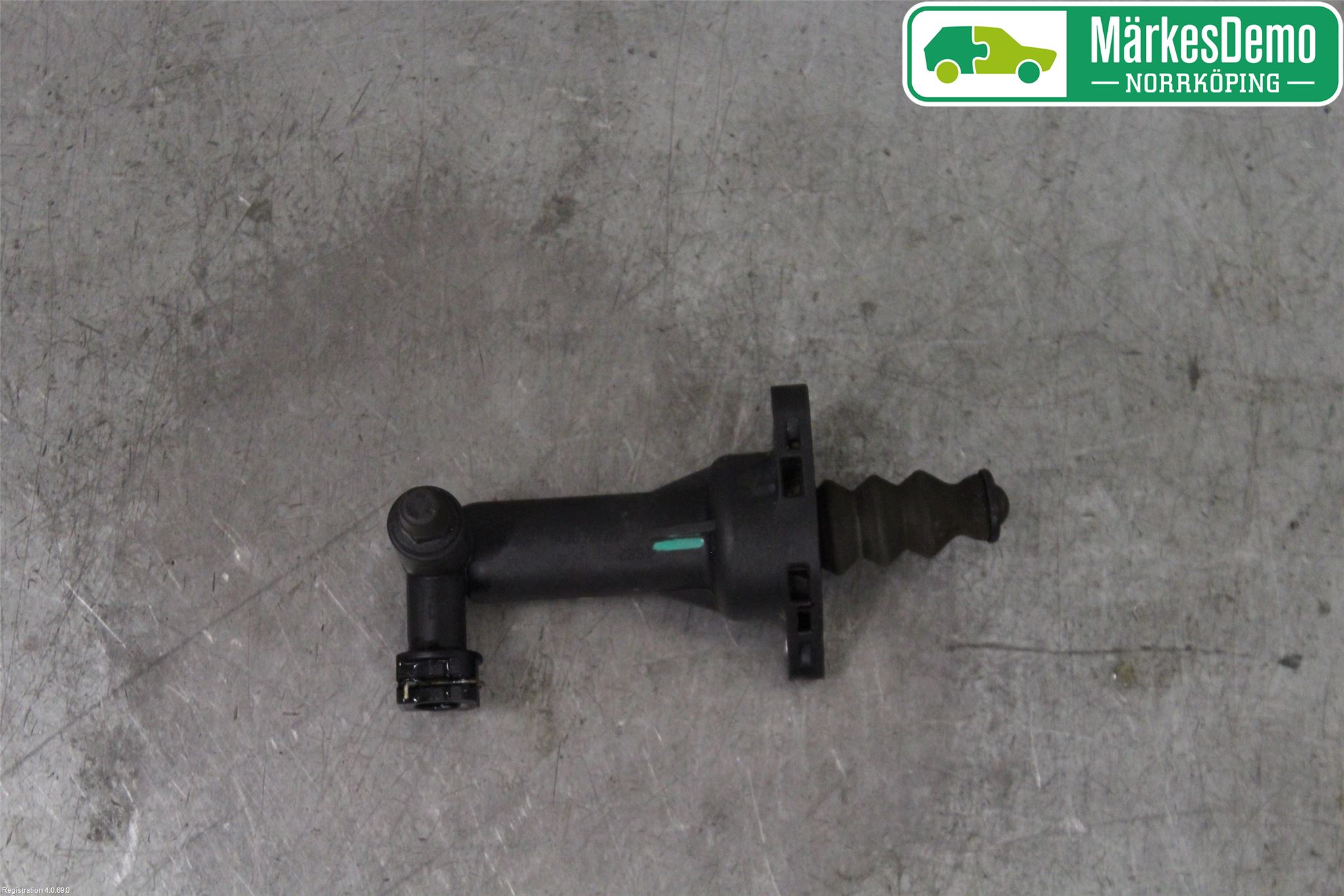 Volkswagen VW POLO 10-17 Clutch Sylinder Slave
