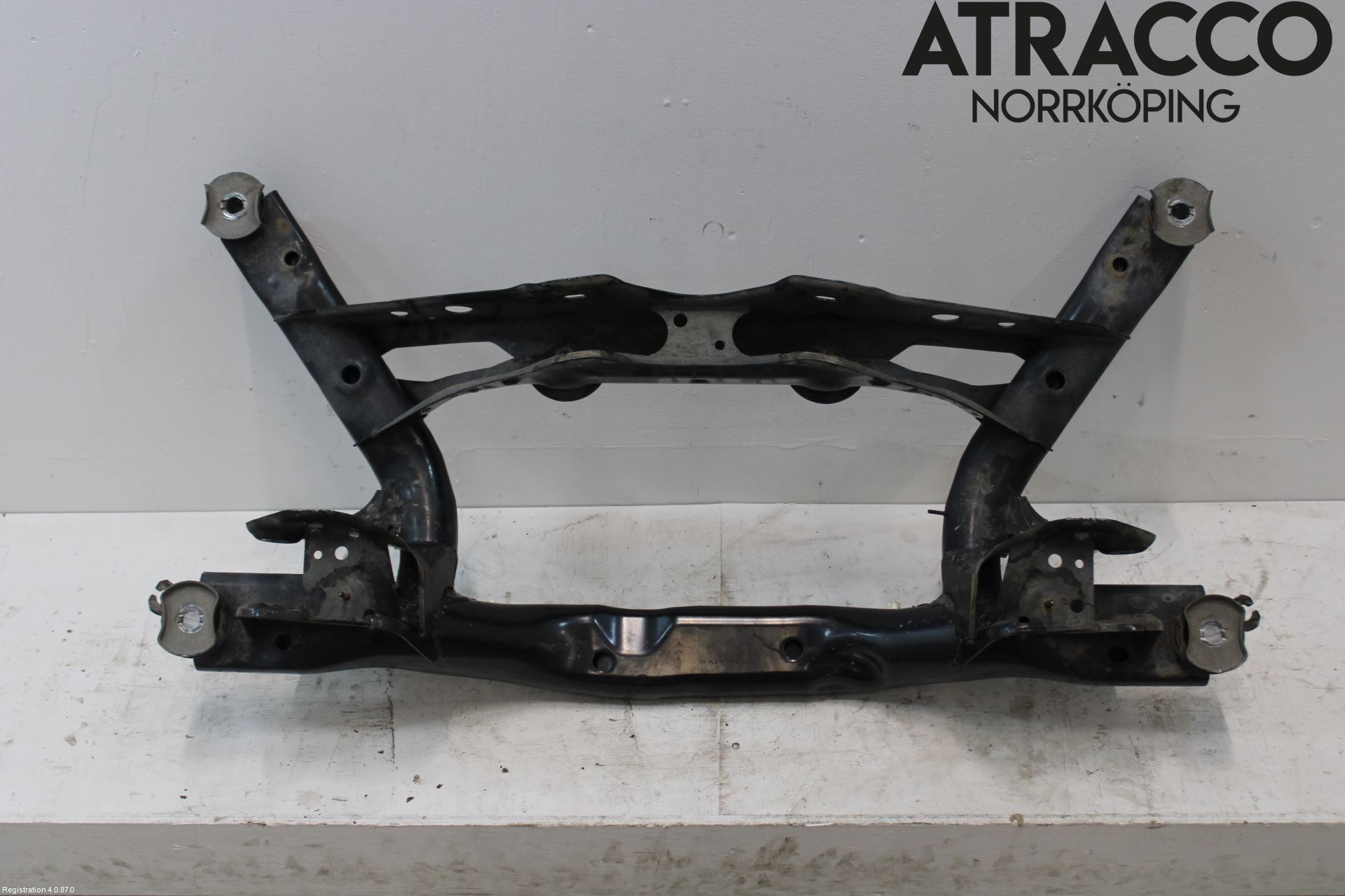 Volkswagen VW TIGUAN 16-24 Bakaksel Feste Travers-Ramme