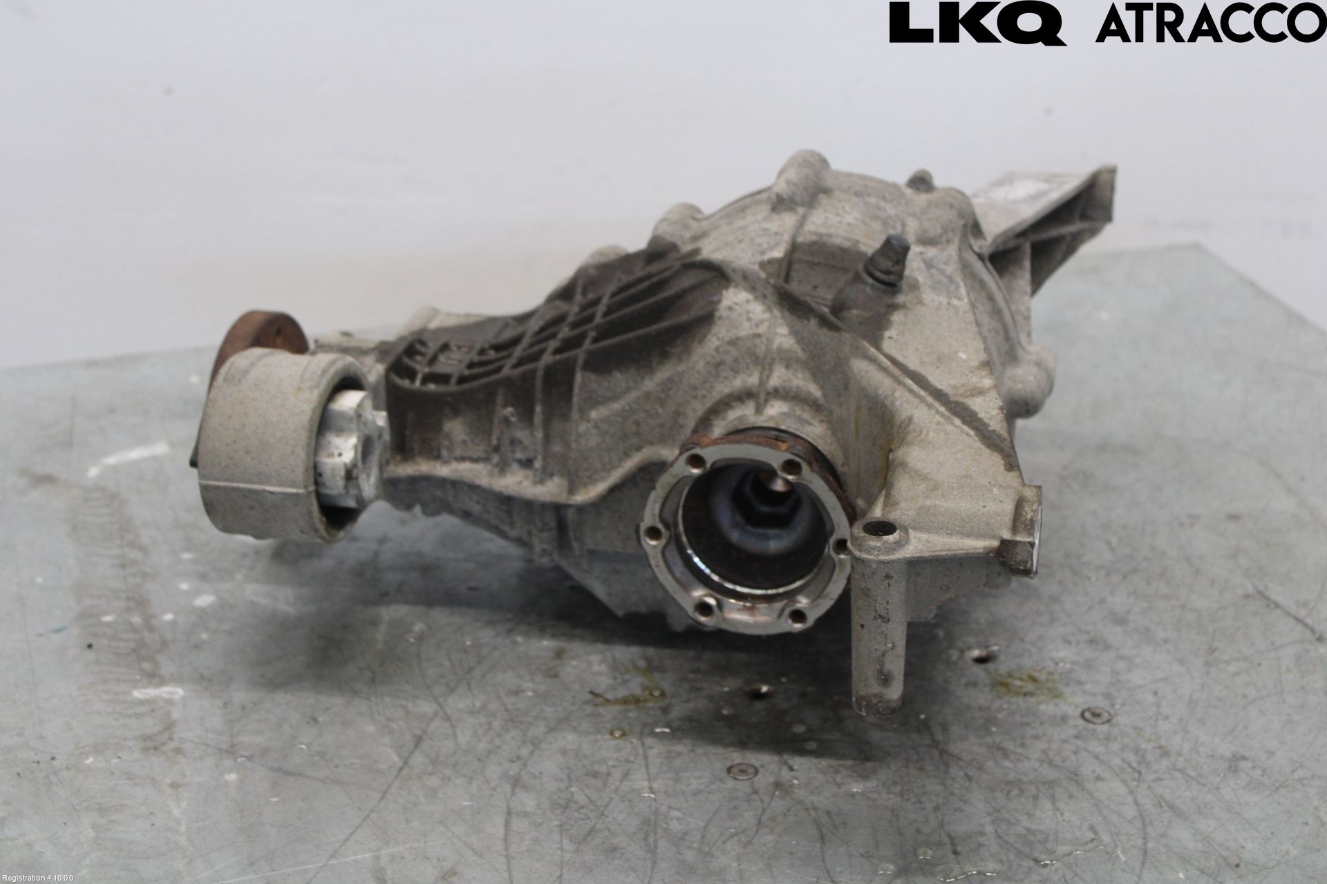 Audi A4/S4 B9 16-19 Bakaksel Kardang Bak -Diff