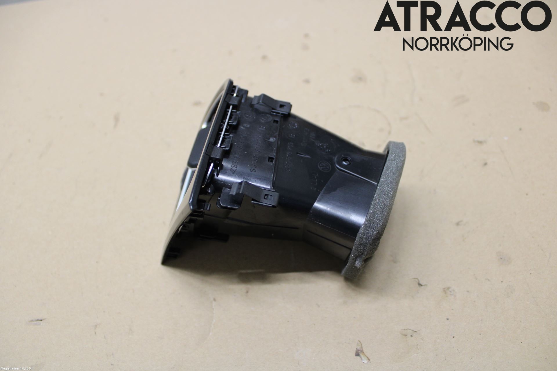 Volkswagen VW GOLF / E-GOLF VII 13-20 Dashbord Kanal - Dyse